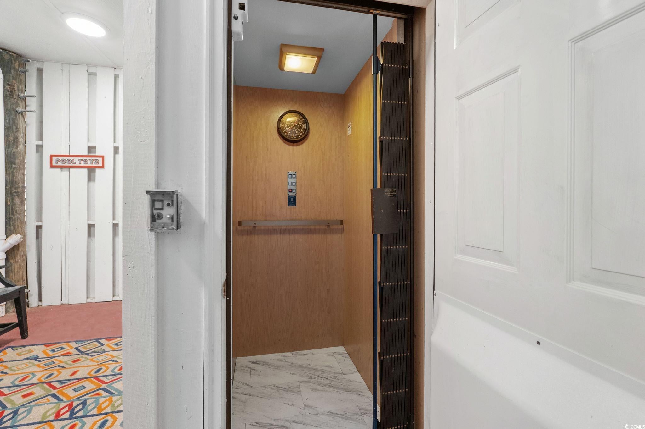 Pawleys Island, South Carolina, 29585, United States, 4 Bedrooms Bedrooms, ,4 BathroomsBathrooms,Residential,Active,1952317