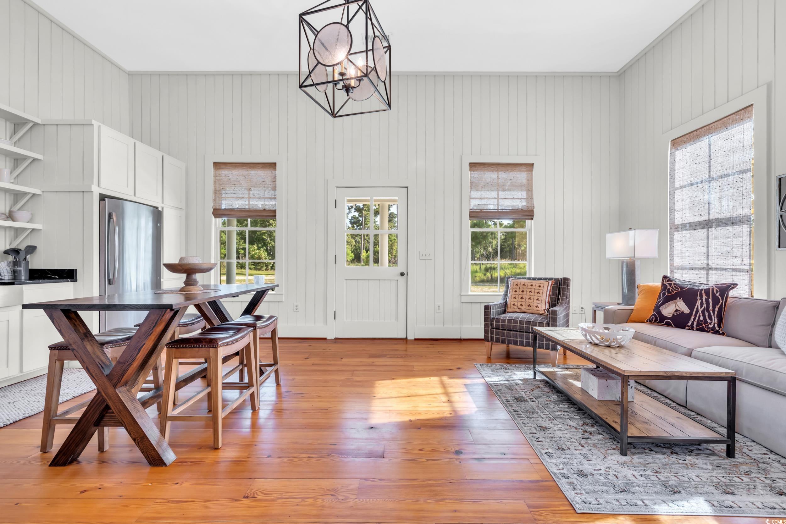 Georgetown, South Carolina, 29440, United States, 5 Bedrooms Bedrooms, ,9 BathroomsBathrooms,Residential,Active,1953653