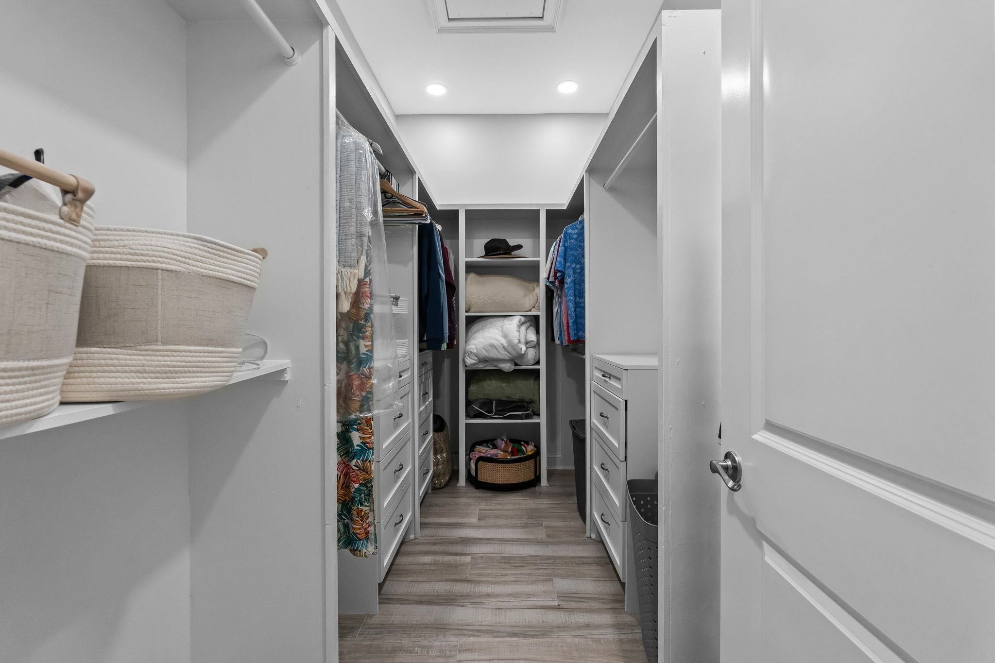 North Myrtle Beach, South Carolina, 29582, United States, 4 Bedrooms Bedrooms, ,4 BathroomsBathrooms,Residential,Active,2032060