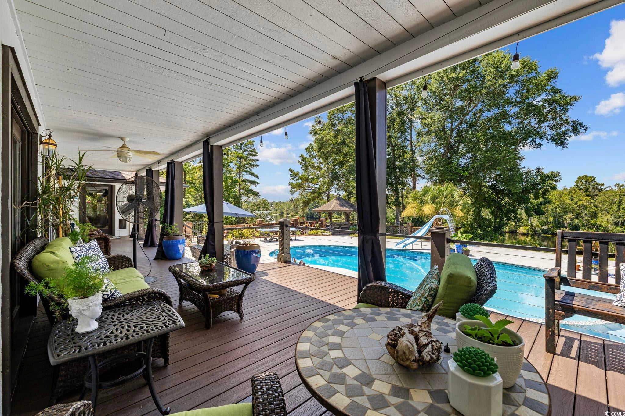 Georgetown, South Carolina, 29440, United States, 7 Bedrooms Bedrooms, ,5 BathroomsBathrooms,Residential,Active,1922301