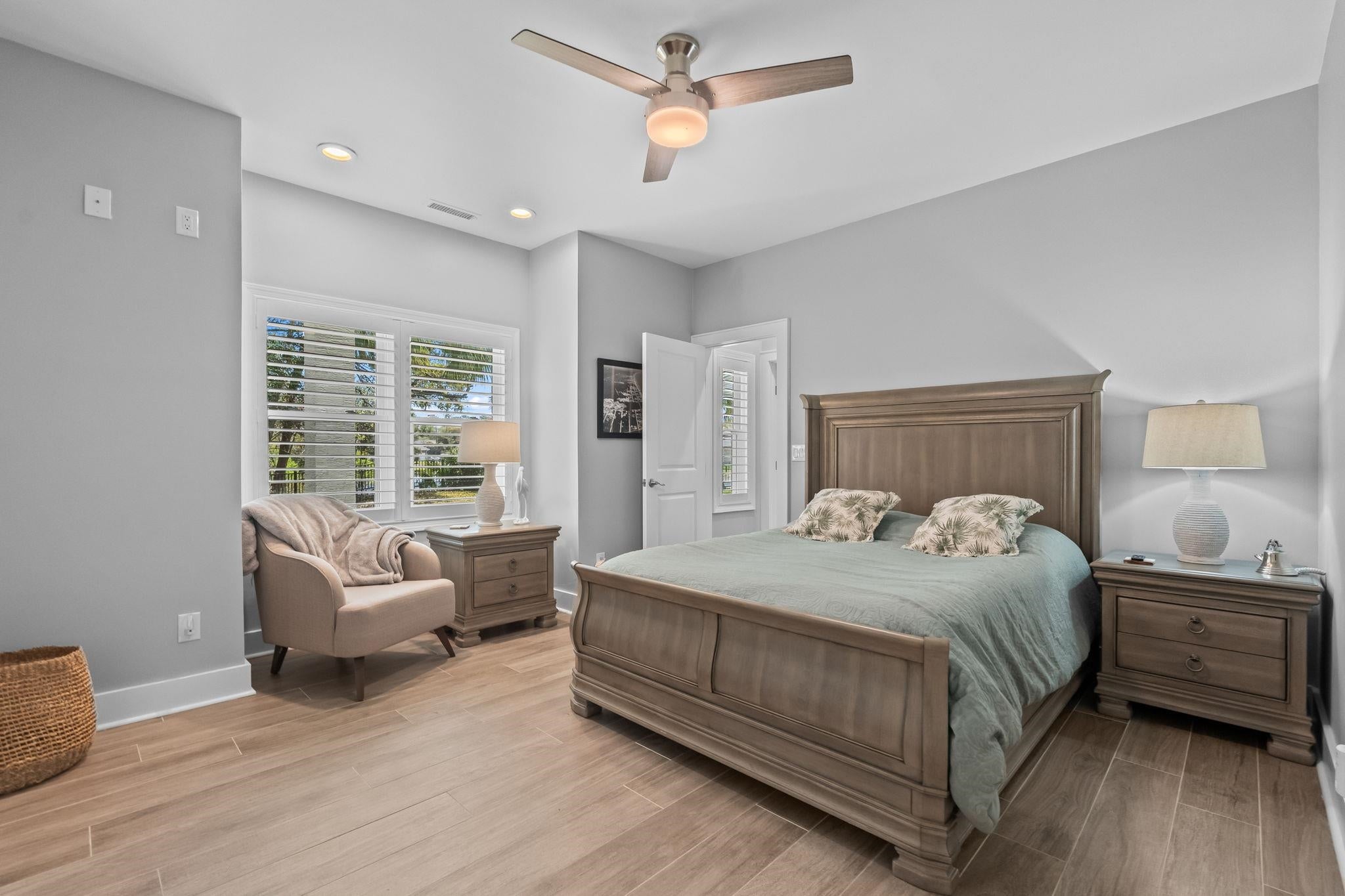 North Myrtle Beach, South Carolina, 29582, United States, 4 Bedrooms Bedrooms, ,4 BathroomsBathrooms,Residential,Active,2032060