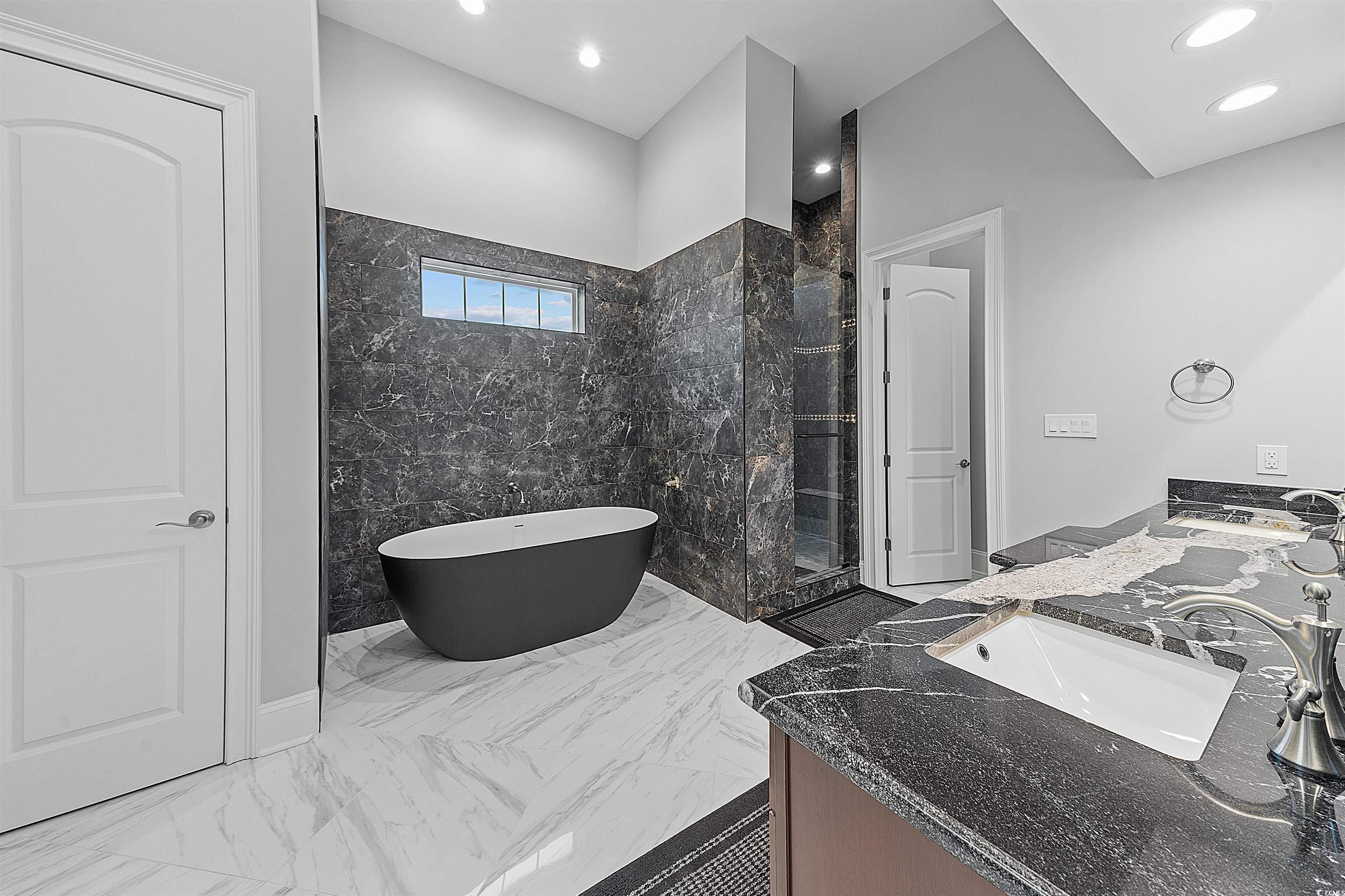 North Myrtle Beach, South Carolina, 29582, United States, 3 Bedrooms Bedrooms, ,3 BathroomsBathrooms,Residential,Active,1936448