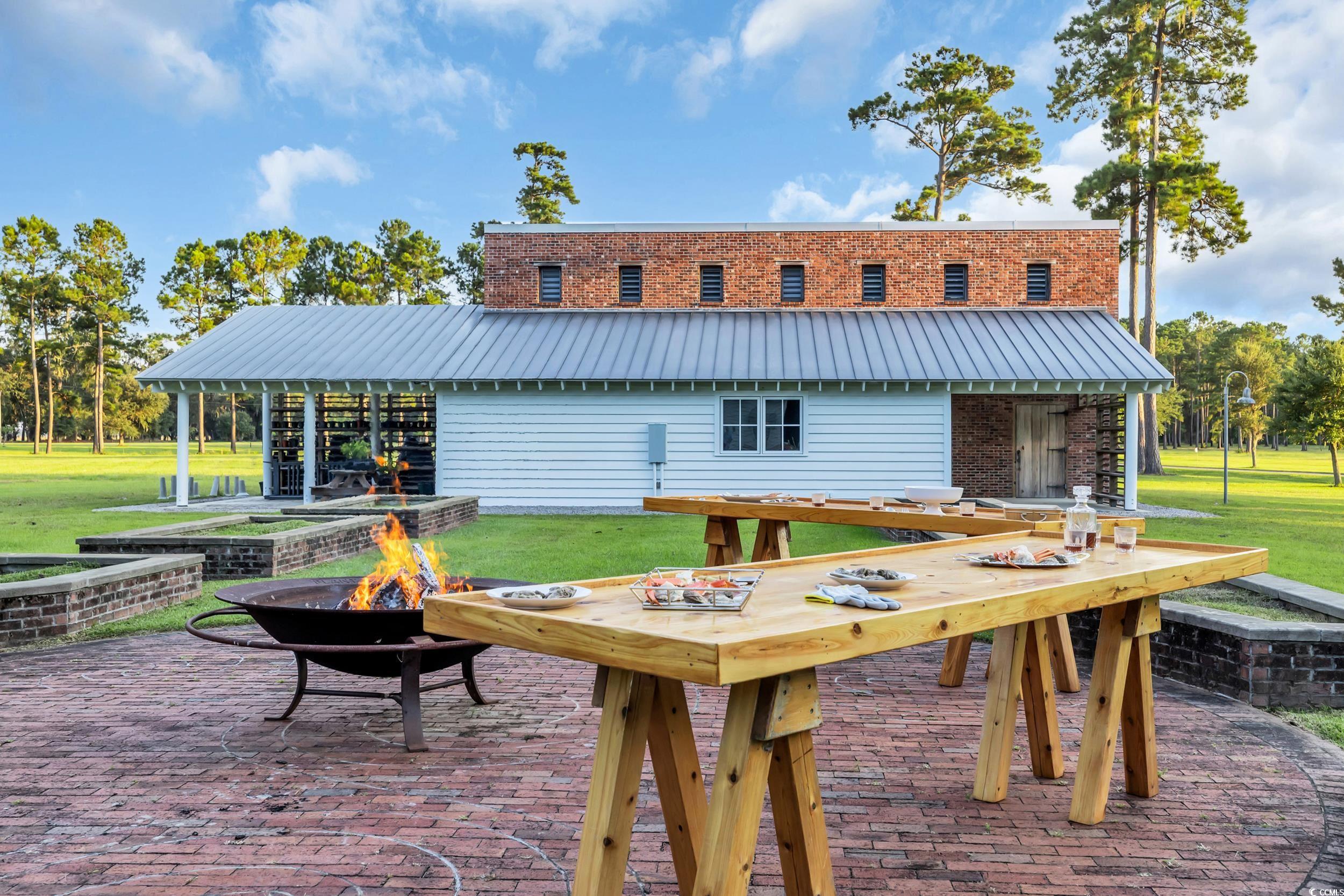 Georgetown, South Carolina, 29440, United States, 5 Bedrooms Bedrooms, ,9 BathroomsBathrooms,Residential,Active,1953653