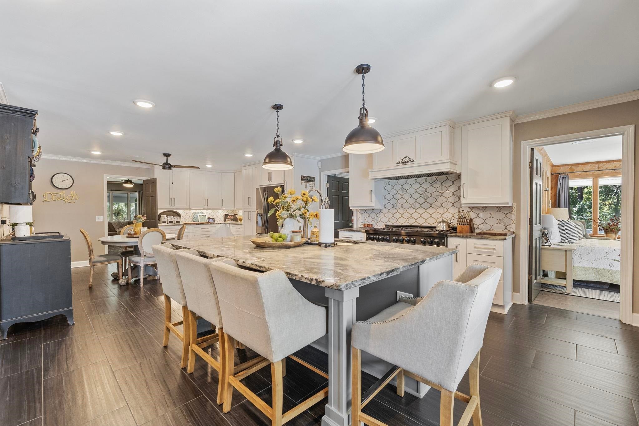 Georgetown, South Carolina, 29440, United States, 7 Bedrooms Bedrooms, ,5 BathroomsBathrooms,Residential,Active,2022384