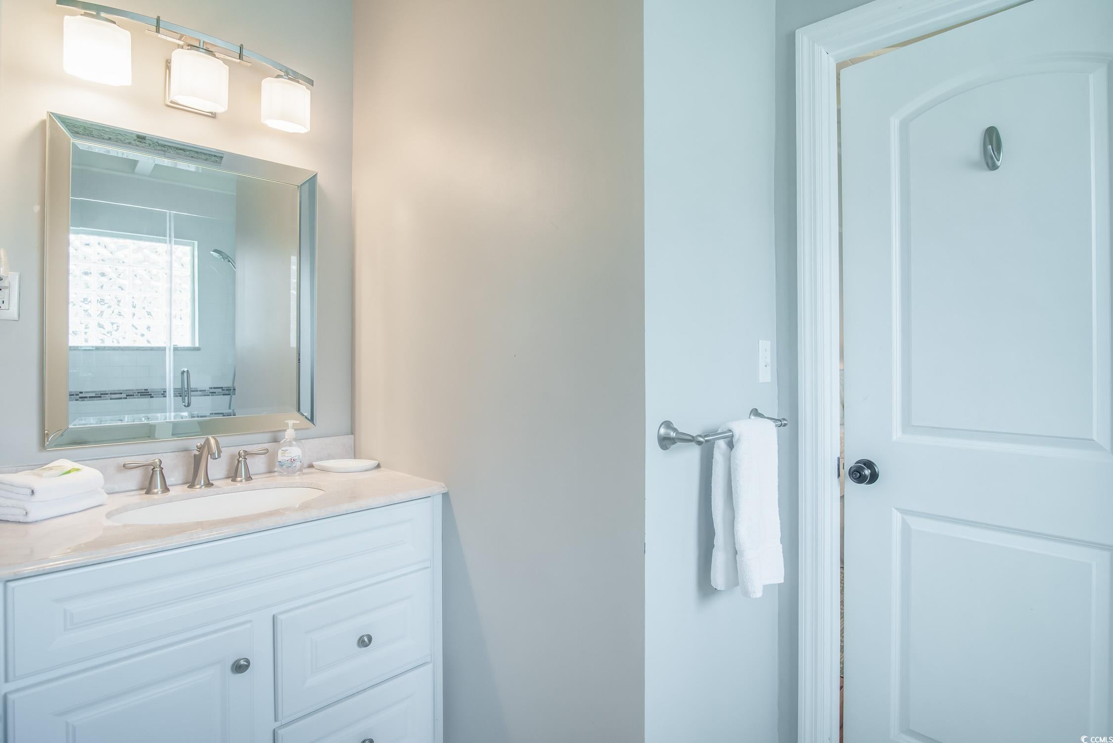 Pawleys Island, South Carolina, 29585, United States, 6 Bedrooms Bedrooms, ,3 BathroomsBathrooms,Residential,Active,1762869