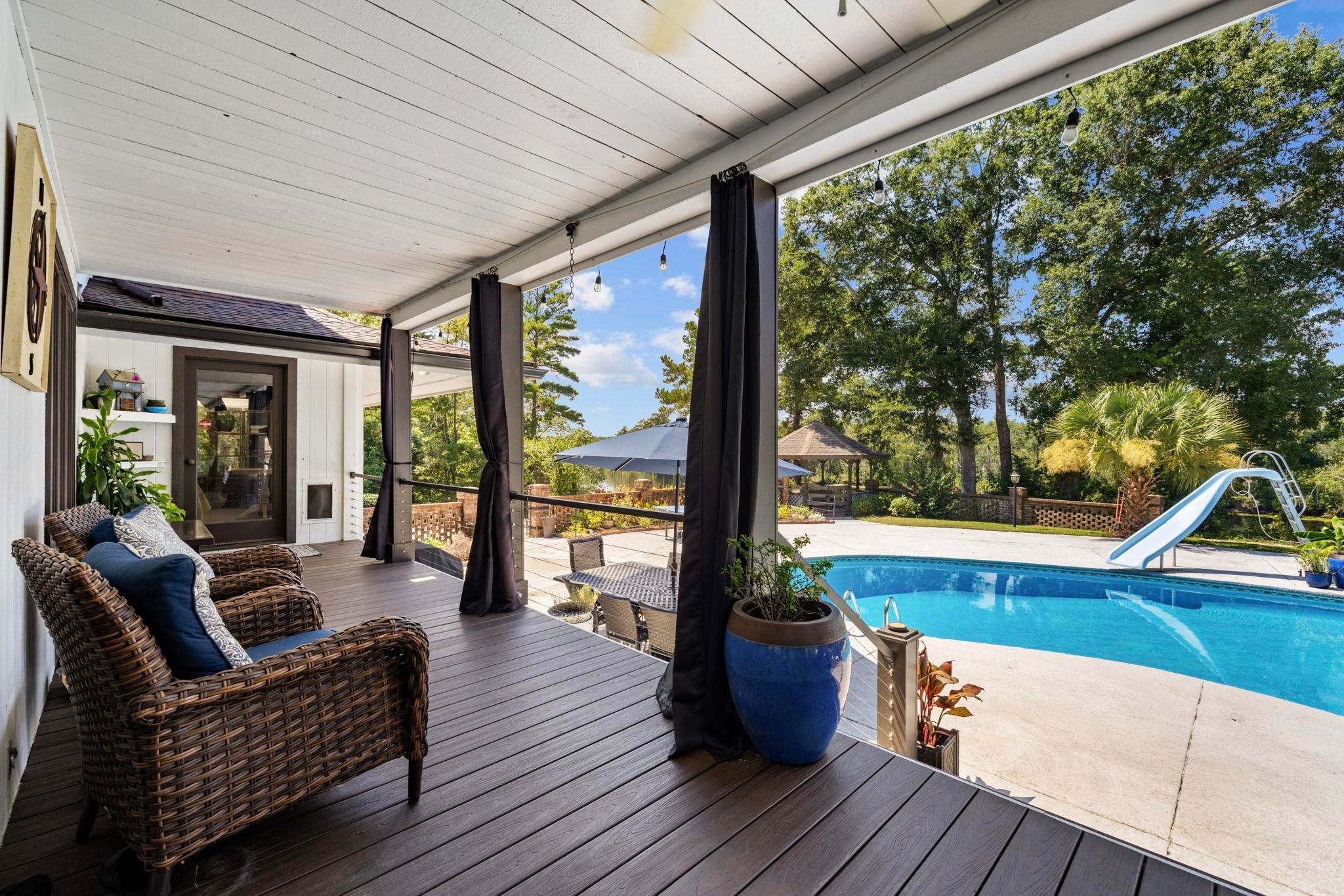 Georgetown, South Carolina, 29440, United States, 7 Bedrooms Bedrooms, ,5 BathroomsBathrooms,Residential,Active,2022384