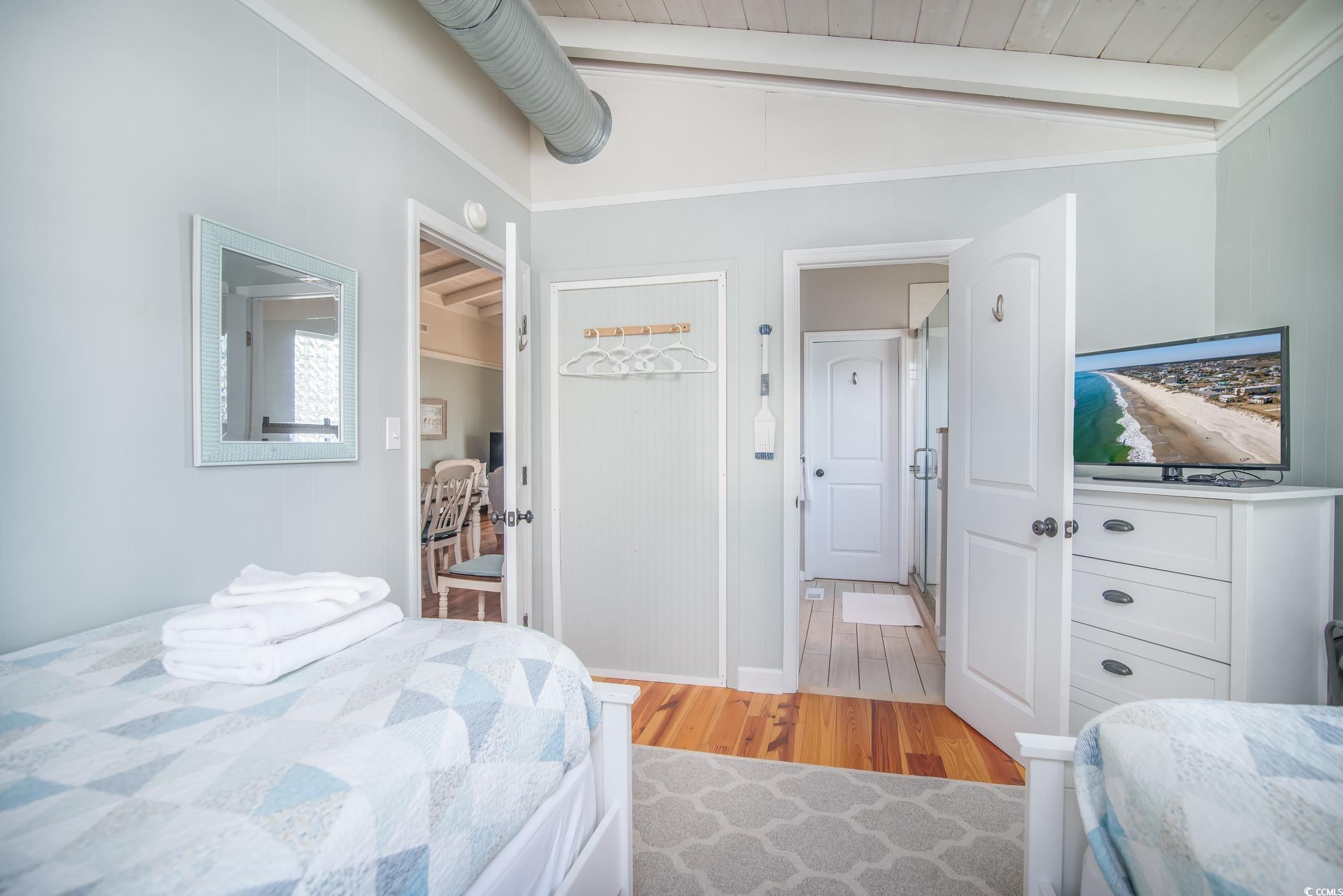 Pawleys Island, South Carolina, 29585, United States, 6 Bedrooms Bedrooms, ,3 BathroomsBathrooms,Residential,Active,1762869