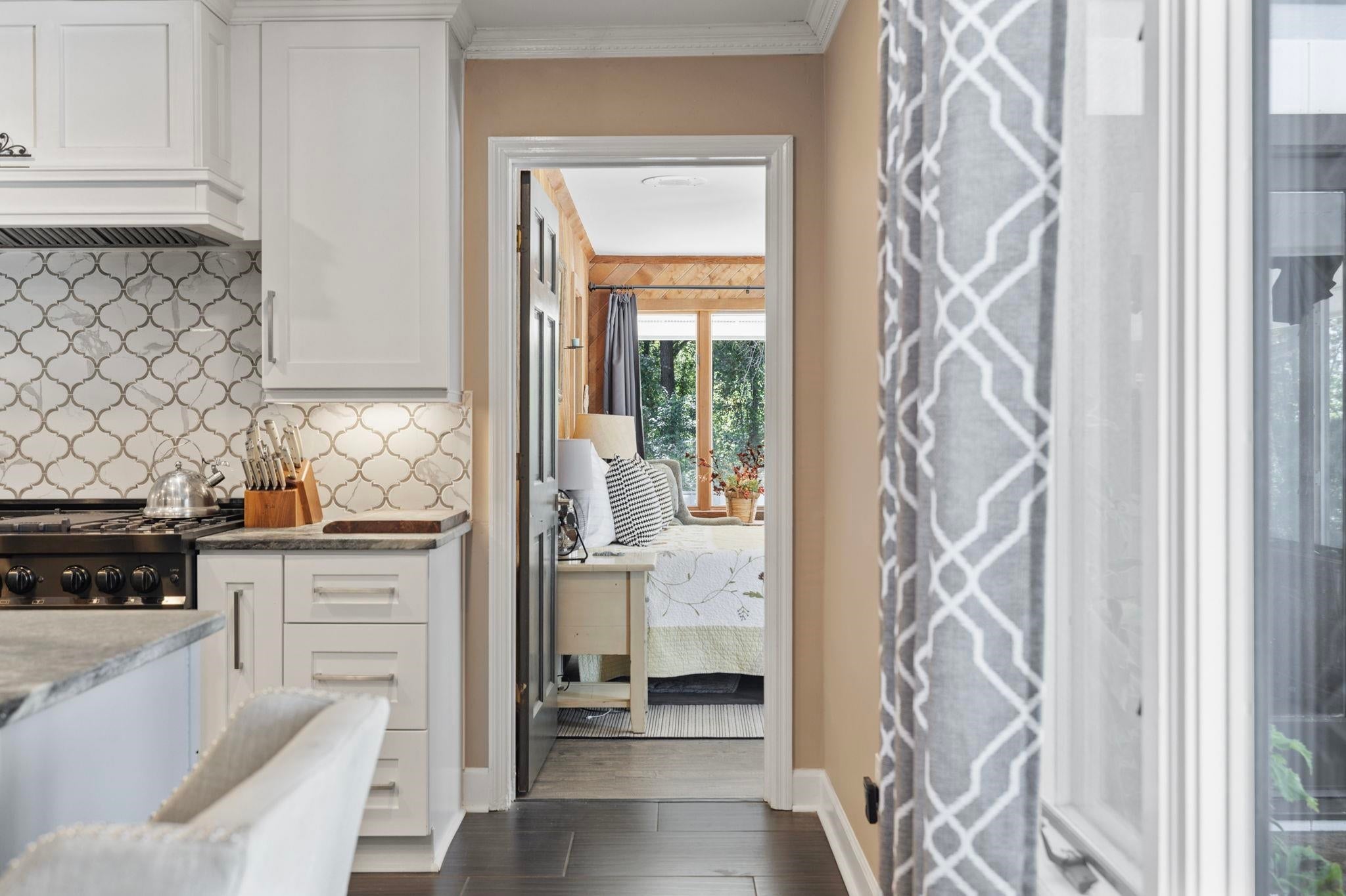 Georgetown, South Carolina, 29440, United States, 7 Bedrooms Bedrooms, ,5 BathroomsBathrooms,Residential,Active,2022384