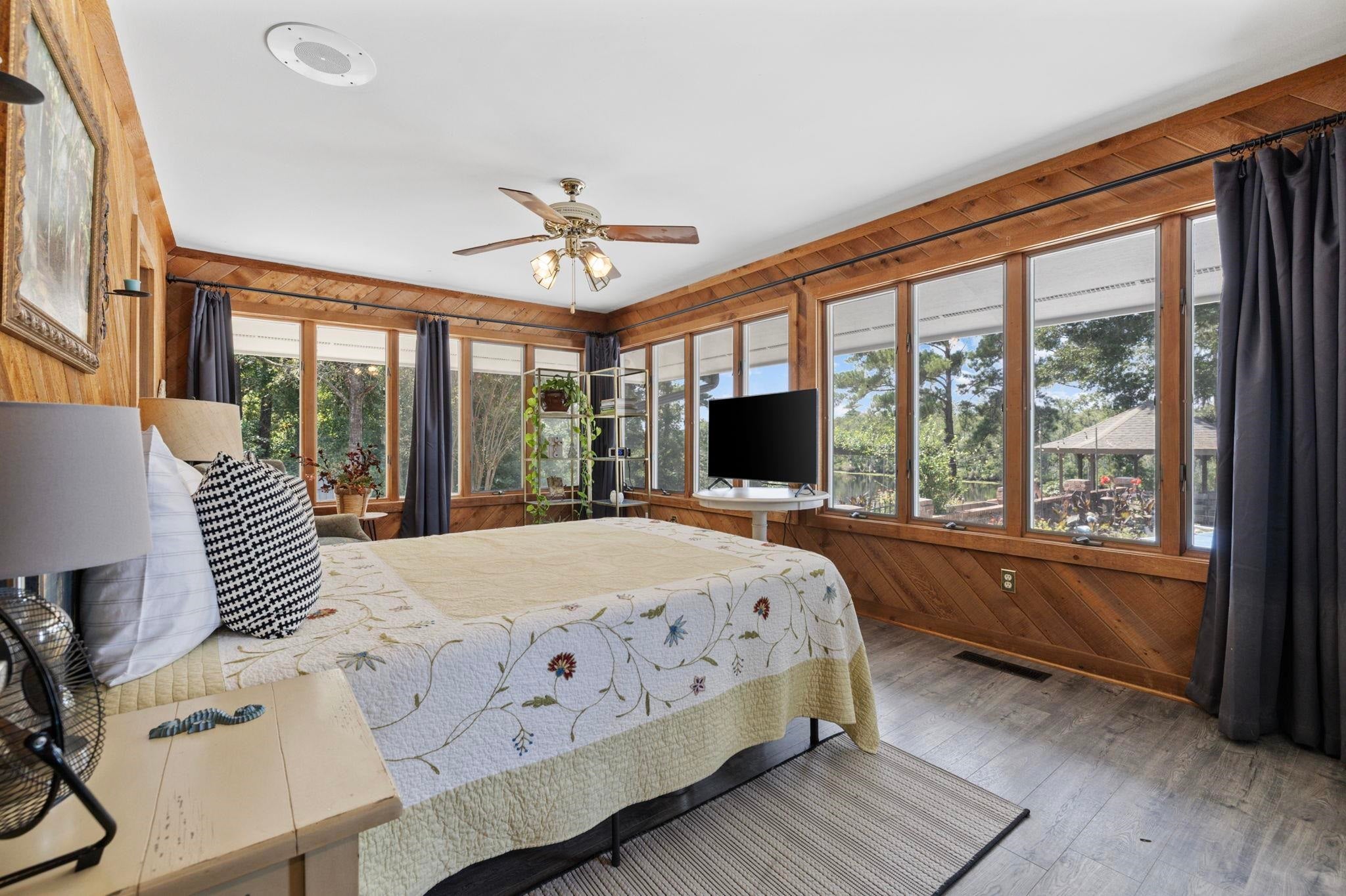 Georgetown, South Carolina, 29440, United States, 7 Bedrooms Bedrooms, ,5 BathroomsBathrooms,Residential,Active,2022384