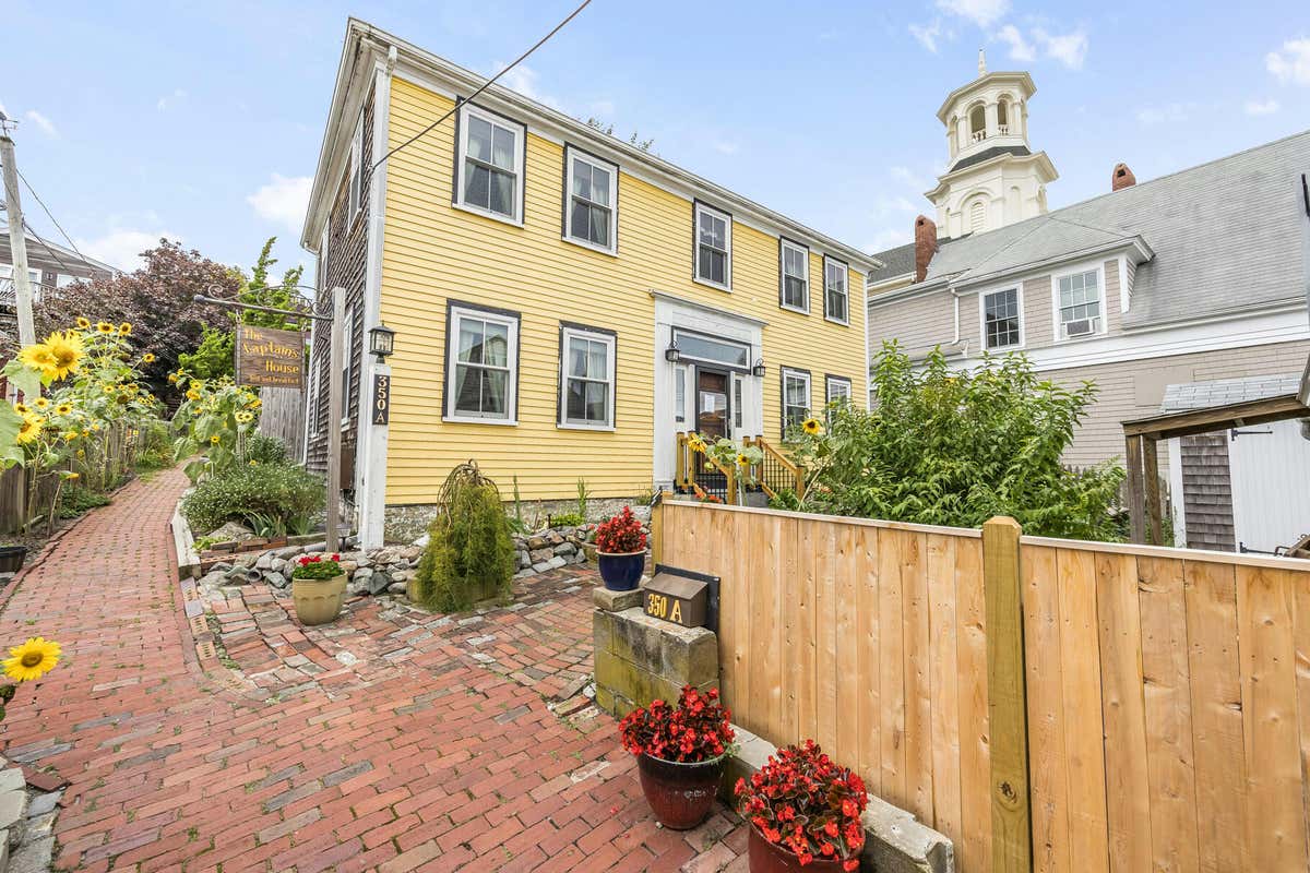 350 COMMERCIAL ST, PROVINCETOWN, MA 02657, photo 1 of 64