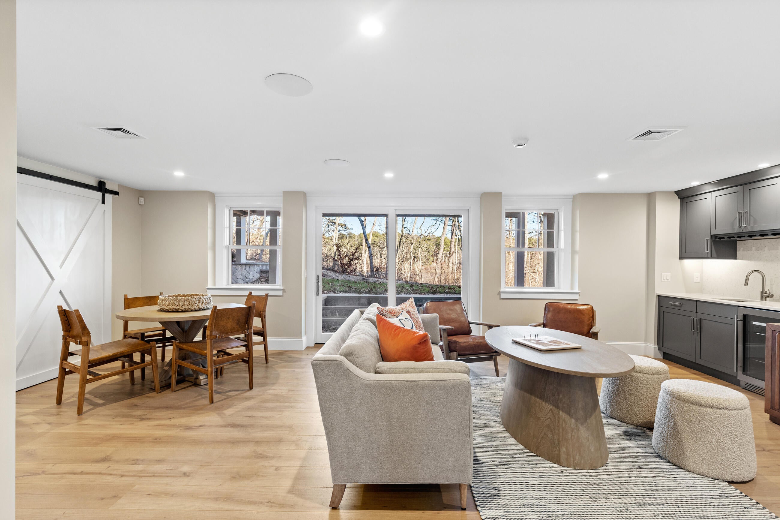 Harwich, Massachusetts, 02645, United States, 7 Bedrooms Bedrooms, ,7 BathroomsBathrooms,Residential,Active,2007027