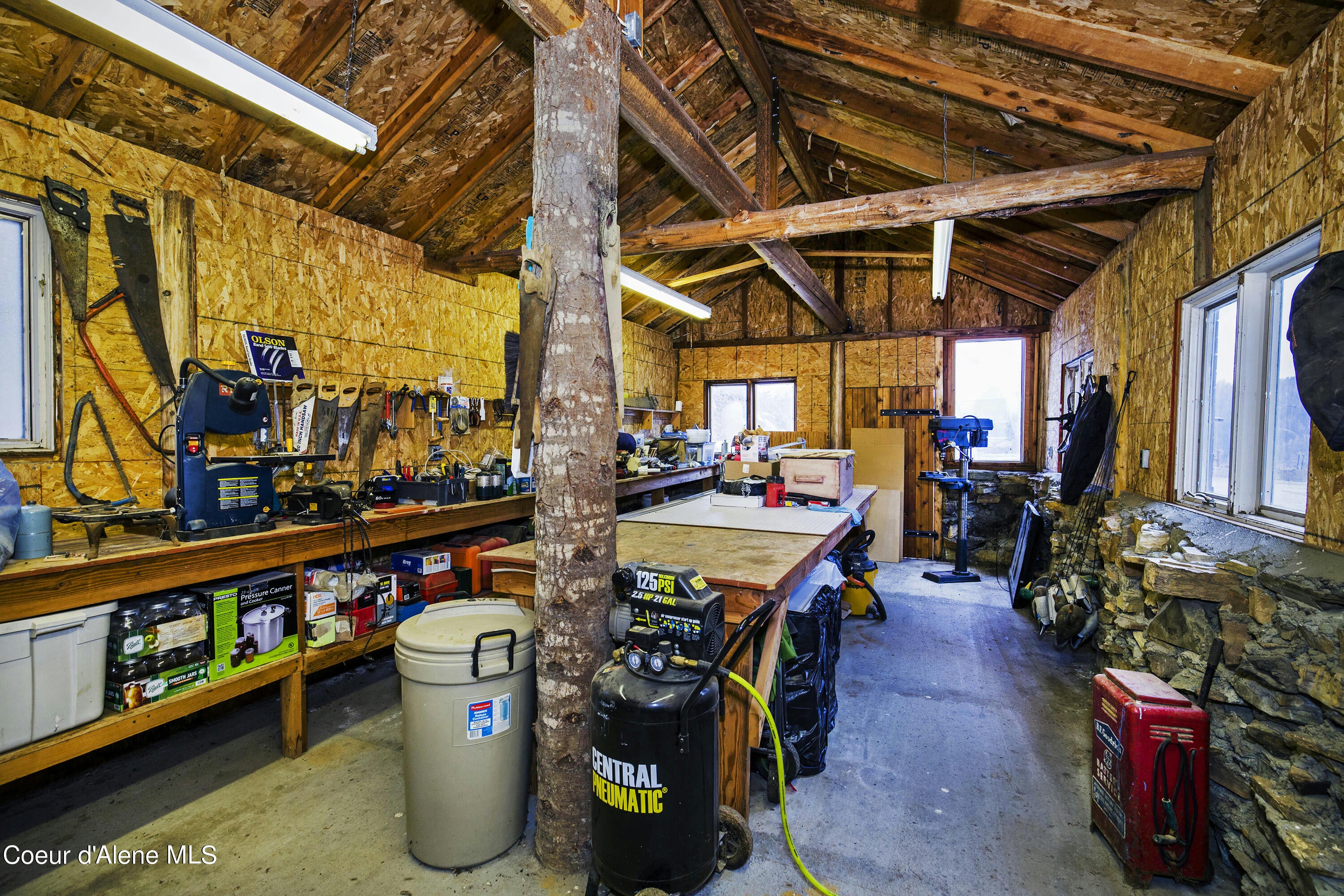 Sandpoint, Idaho, 83864, United States, ,5 BathroomsBathrooms,Residential,Pending,1769677