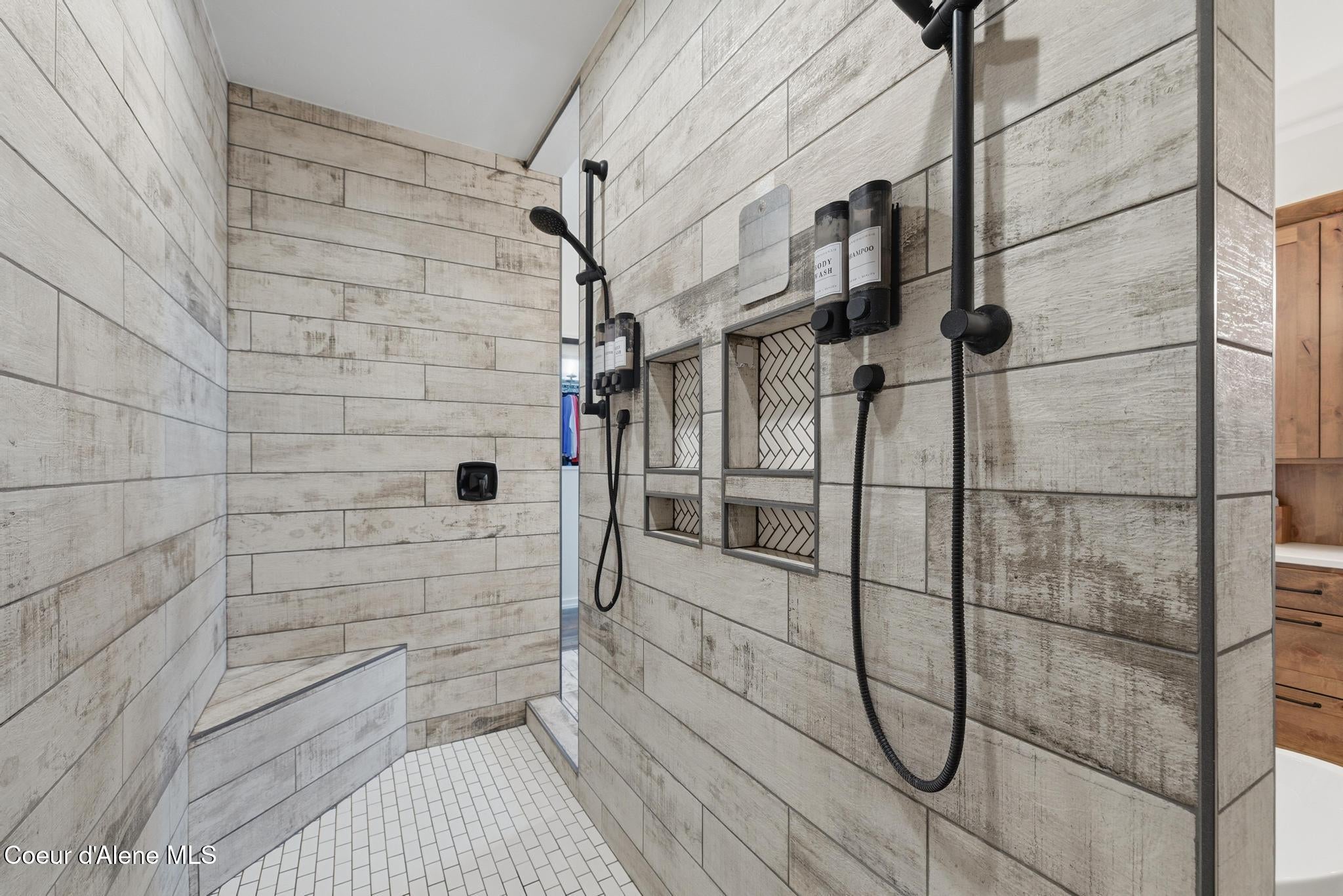 Rathdrum, Idaho, 83858, United States, 3 Bedrooms Bedrooms, ,3 BathroomsBathrooms,Residential,Active,2008693