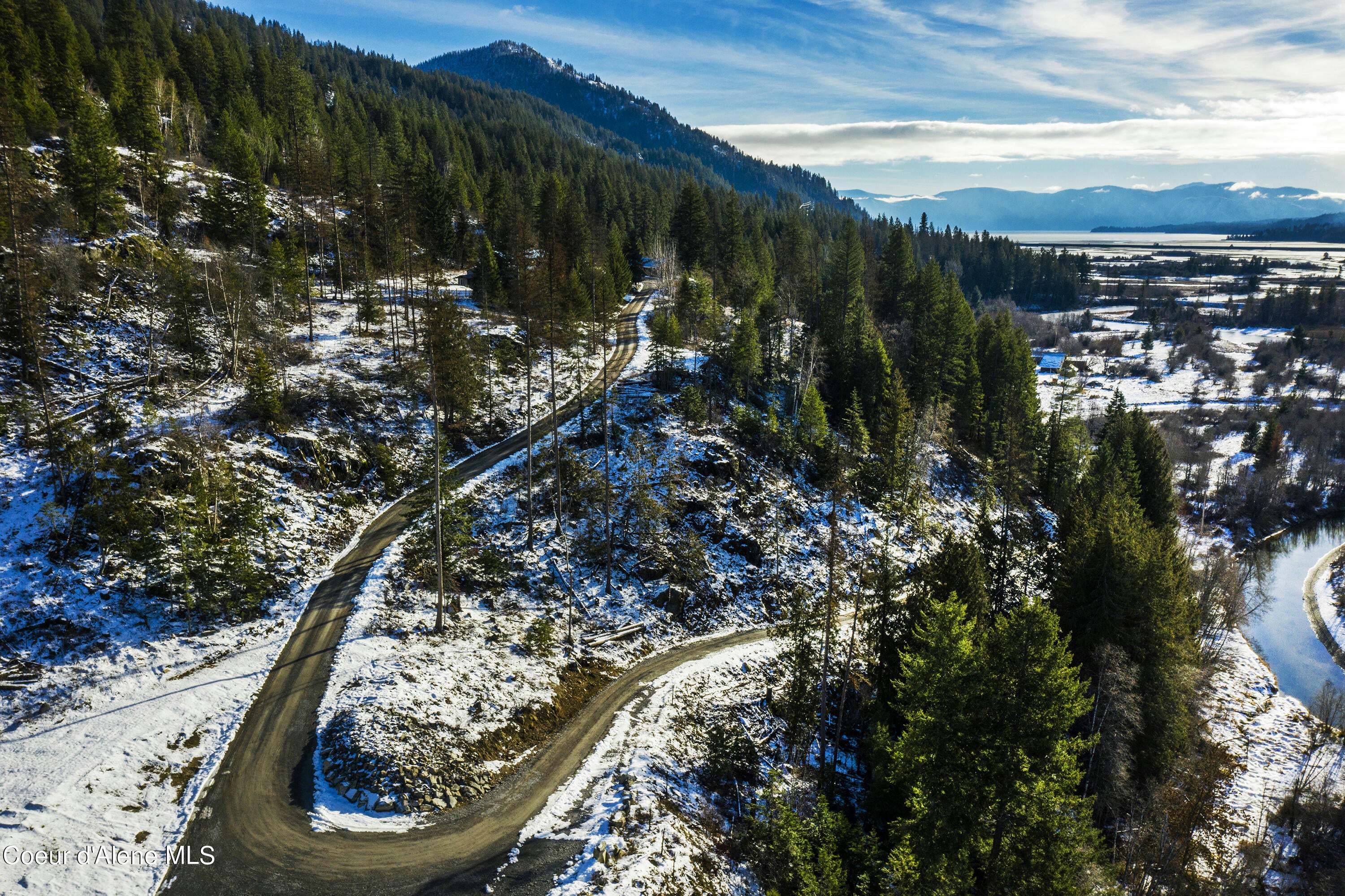 Sandpoint, Idaho, 83864, United States, ,5 BathroomsBathrooms,Residential,Pending,1769677