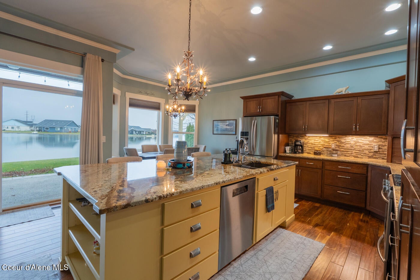 Rathdrum, Idaho, 83858, United States, 5 Bedrooms Bedrooms, ,3 BathroomsBathrooms,Residential,Active,2007246