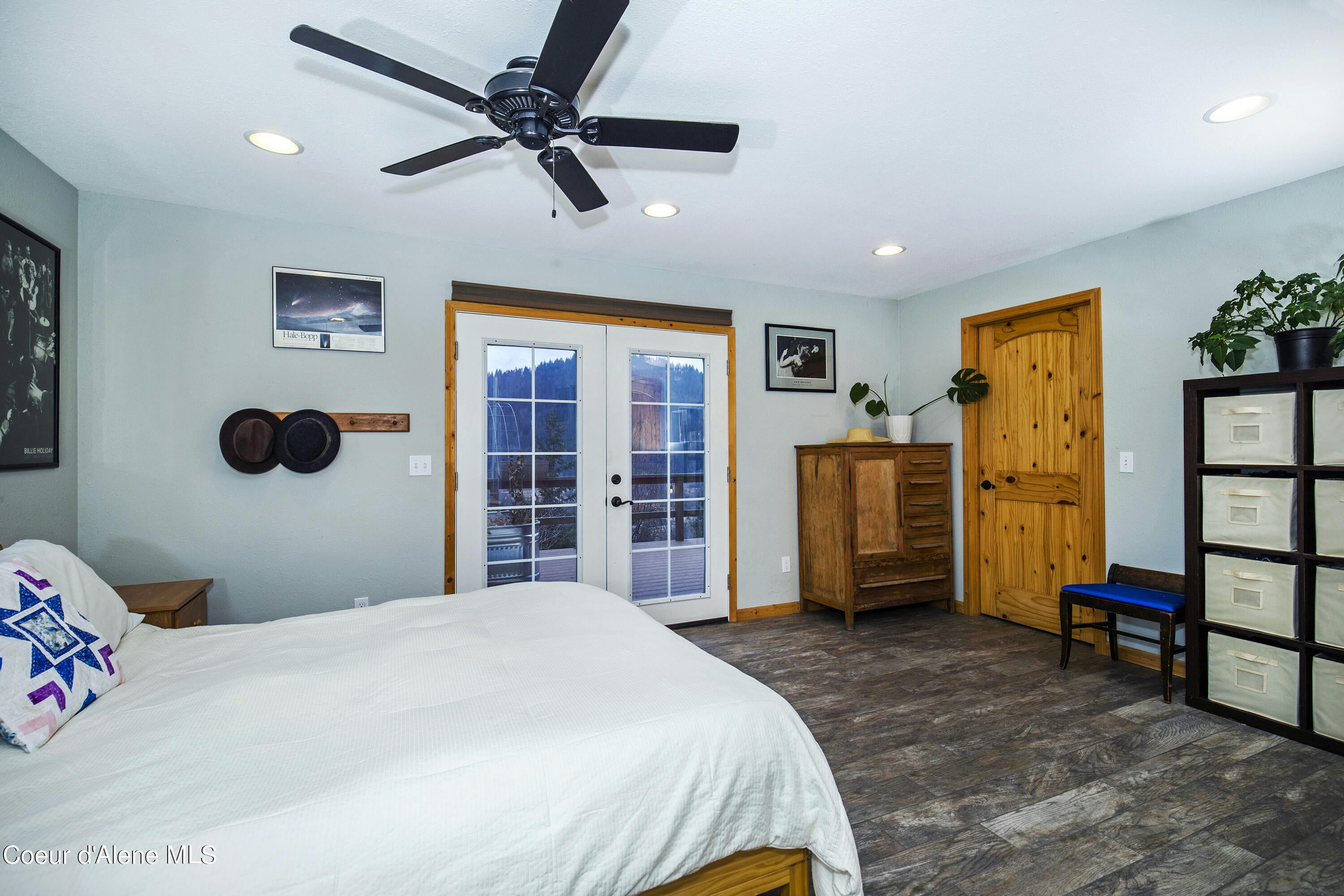 Sandpoint, Idaho, 83864, United States, ,5 BathroomsBathrooms,Residential,Pending,1769677