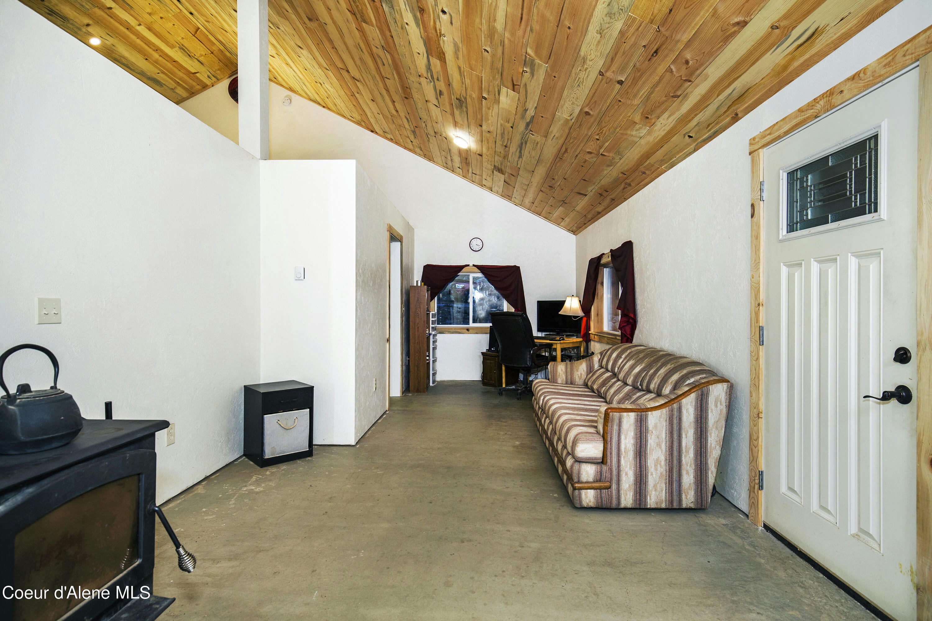 Sandpoint, Idaho, 83864, United States, ,5 BathroomsBathrooms,Residential,Pending,1769677