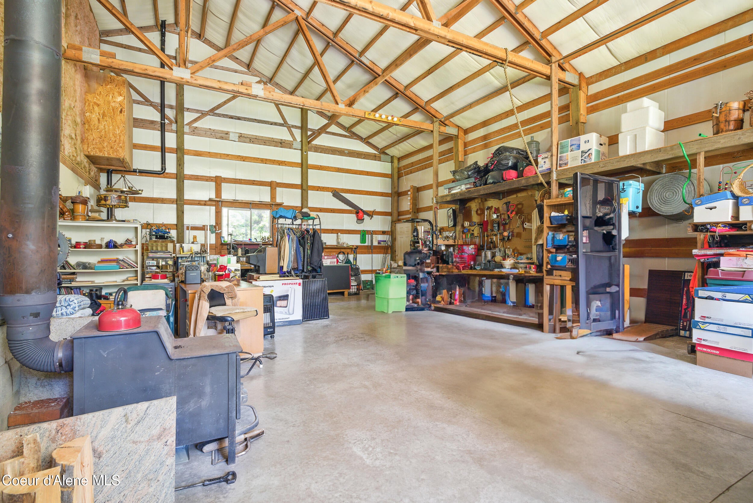 Athol, Idaho, 83801, United States, 2 Bedrooms Bedrooms, ,1 BathroomBathrooms,Residential,Active,1900198