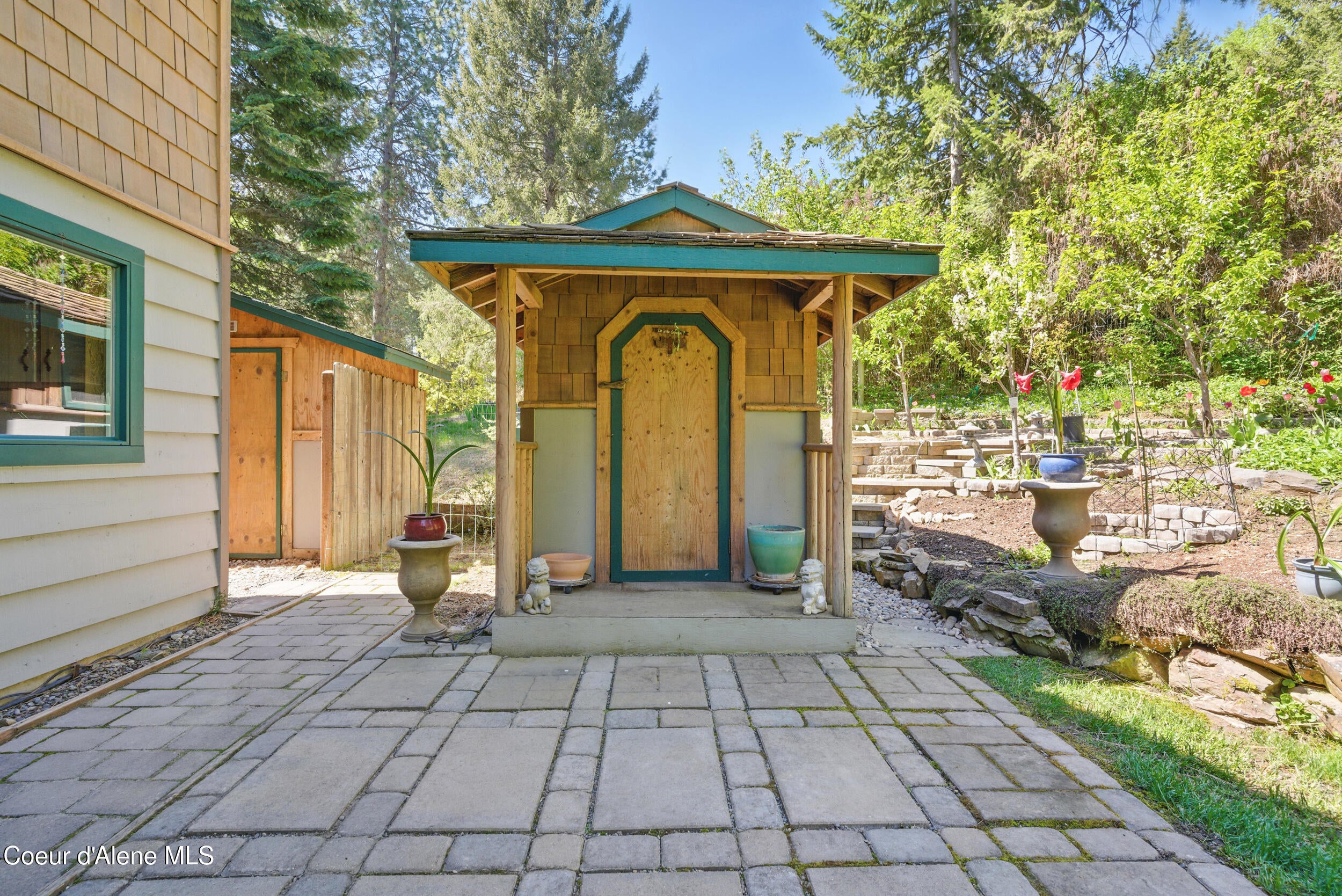 Sandpoint, Idaho, 83864, United States, 4 Bedrooms Bedrooms, ,3 BathroomsBathrooms,Residential,Active,1824574