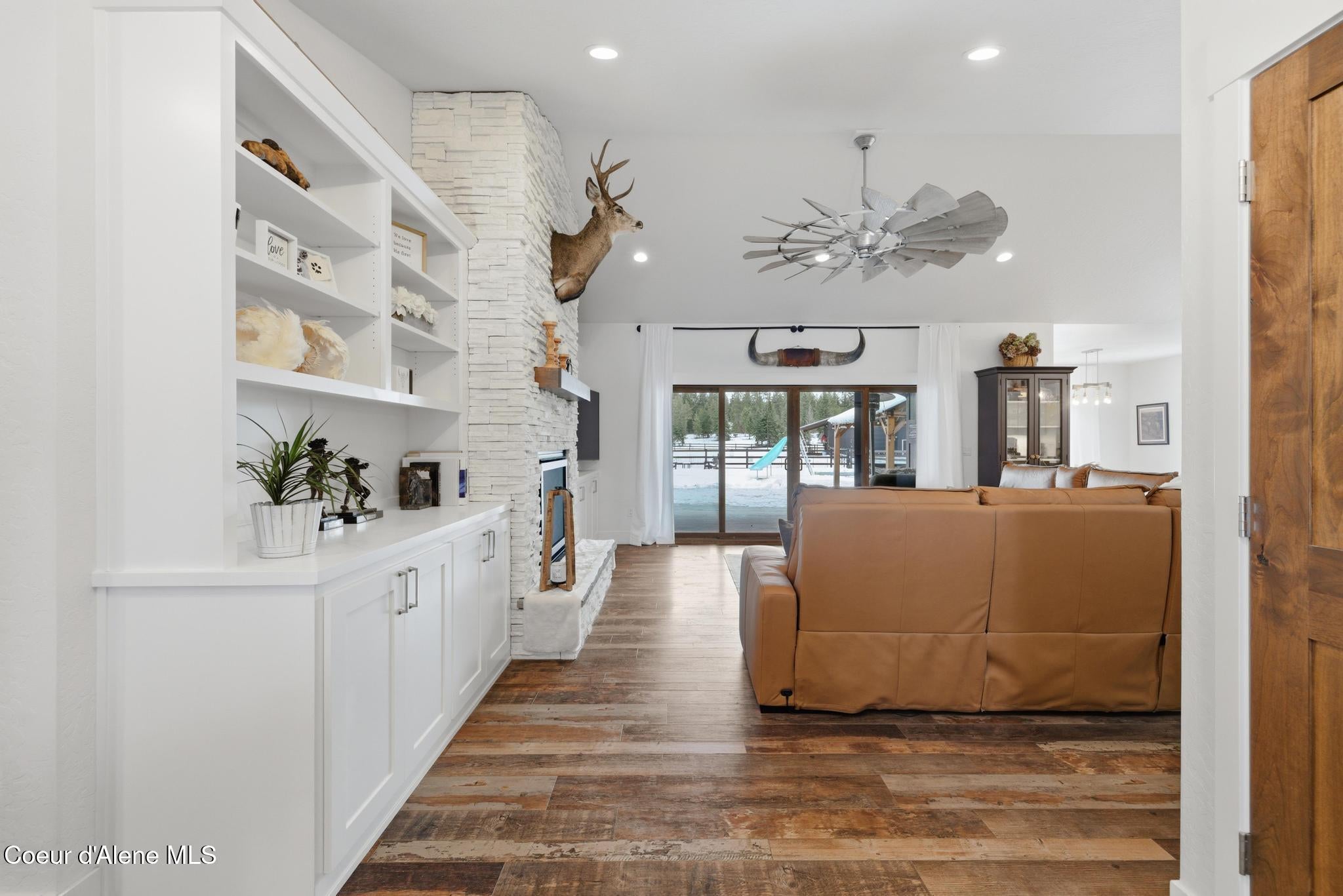 Rathdrum, Idaho, 83858, United States, 3 Bedrooms Bedrooms, ,3 BathroomsBathrooms,Residential,Active,2008693