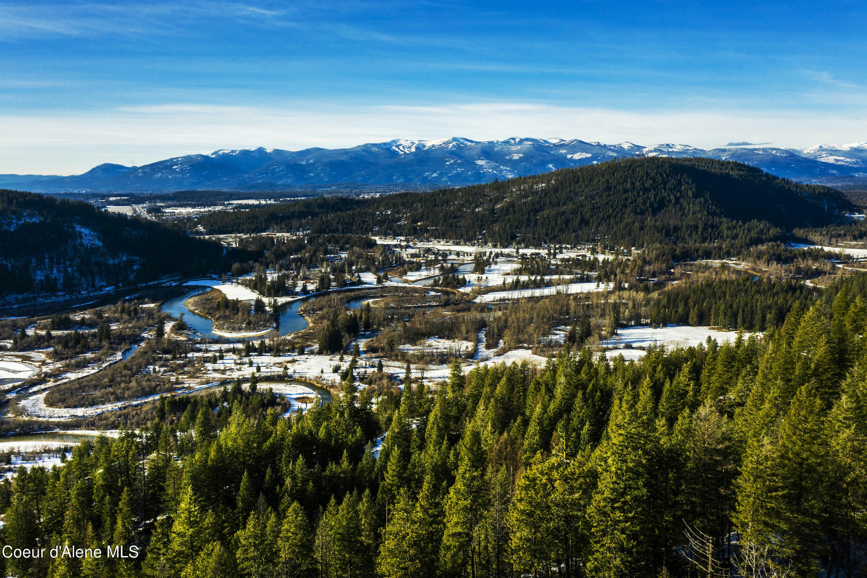 Sandpoint, Idaho, 83864, United States, ,5 BathroomsBathrooms,Residential,Pending,1769677