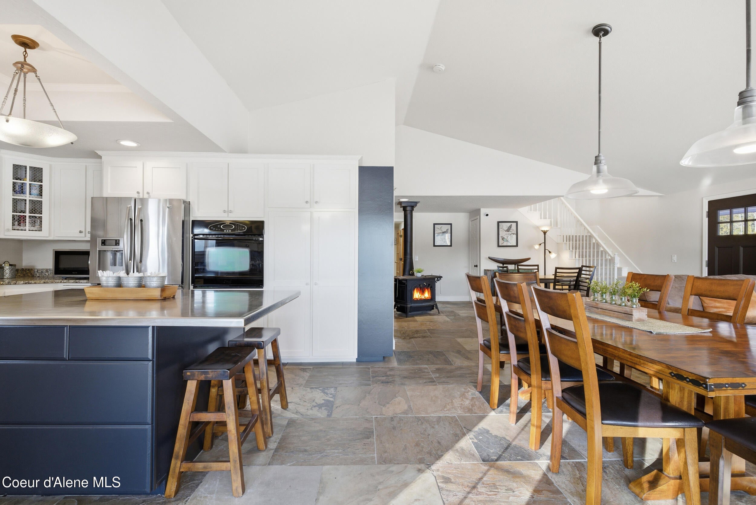 Sandpoint, Idaho, 83864, United States, 5 Bedrooms Bedrooms, ,5 BathroomsBathrooms,Residential,Active,2013917