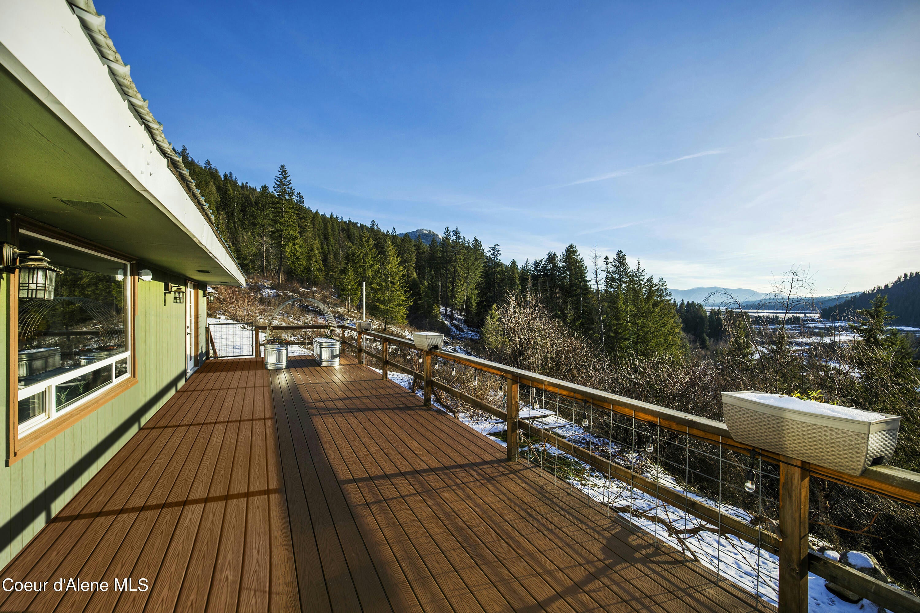 Sandpoint, Idaho, 83864, United States, ,5 BathroomsBathrooms,Residential,Pending,1769677