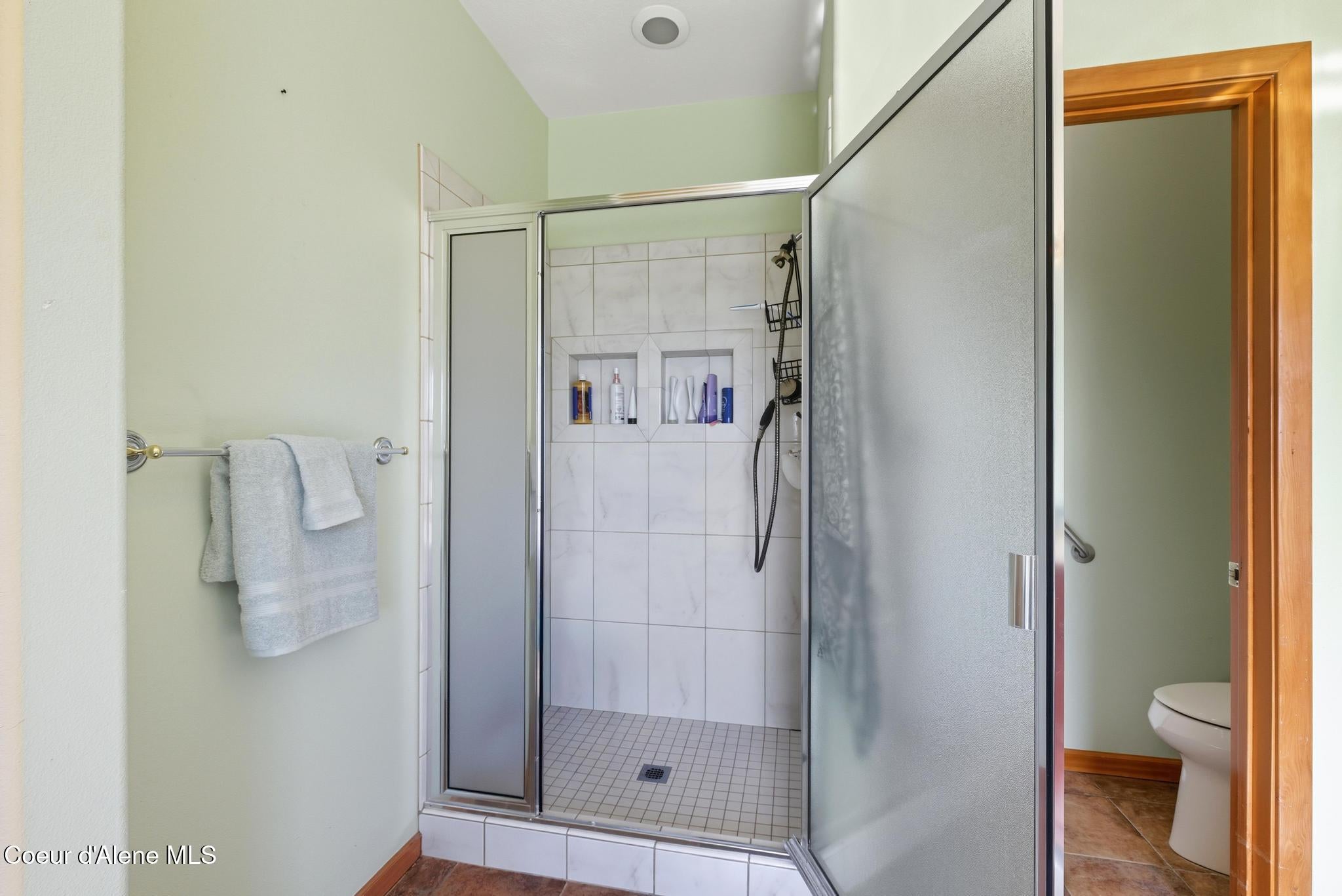 Rathdrum, Idaho, 83858, United States, 4 Bedrooms Bedrooms, ,4 BathroomsBathrooms,Residential,Active,1963415