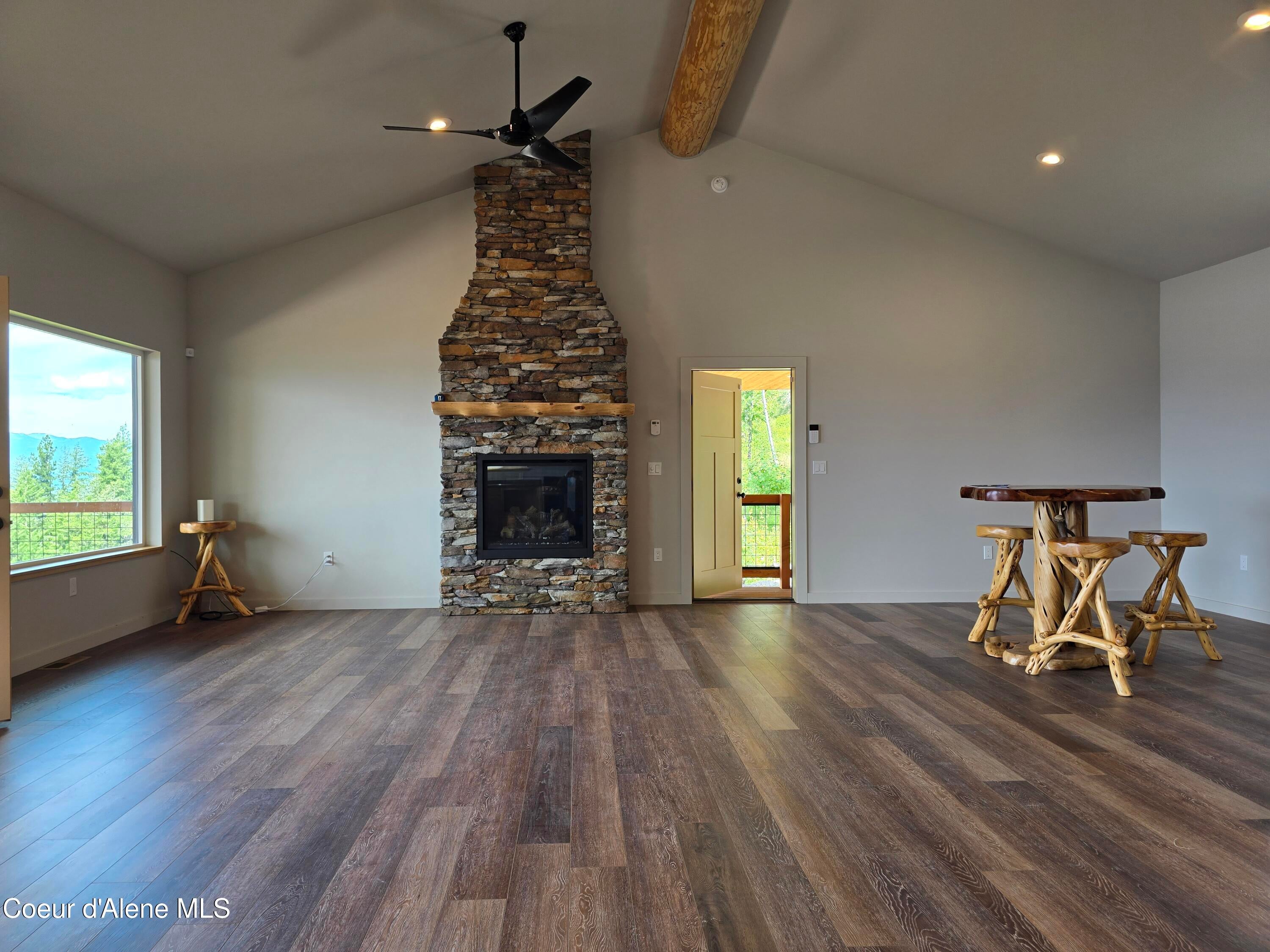 Hope, Idaho, 83836, United States, 3 Bedrooms Bedrooms, ,2 BathroomsBathrooms,Residential,Active,1778763