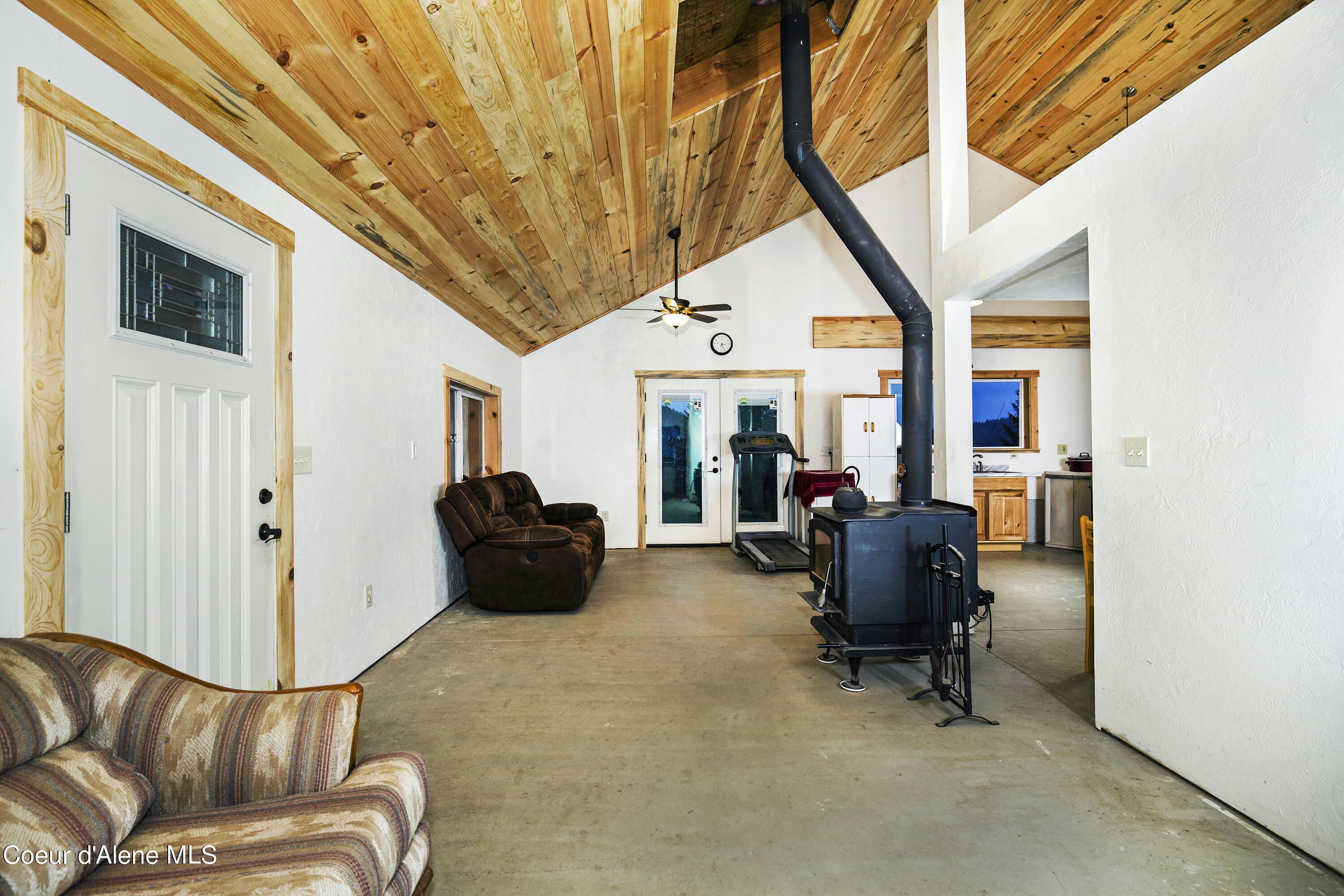 Sandpoint, Idaho, 83864, United States, ,5 BathroomsBathrooms,Residential,Pending,1769677