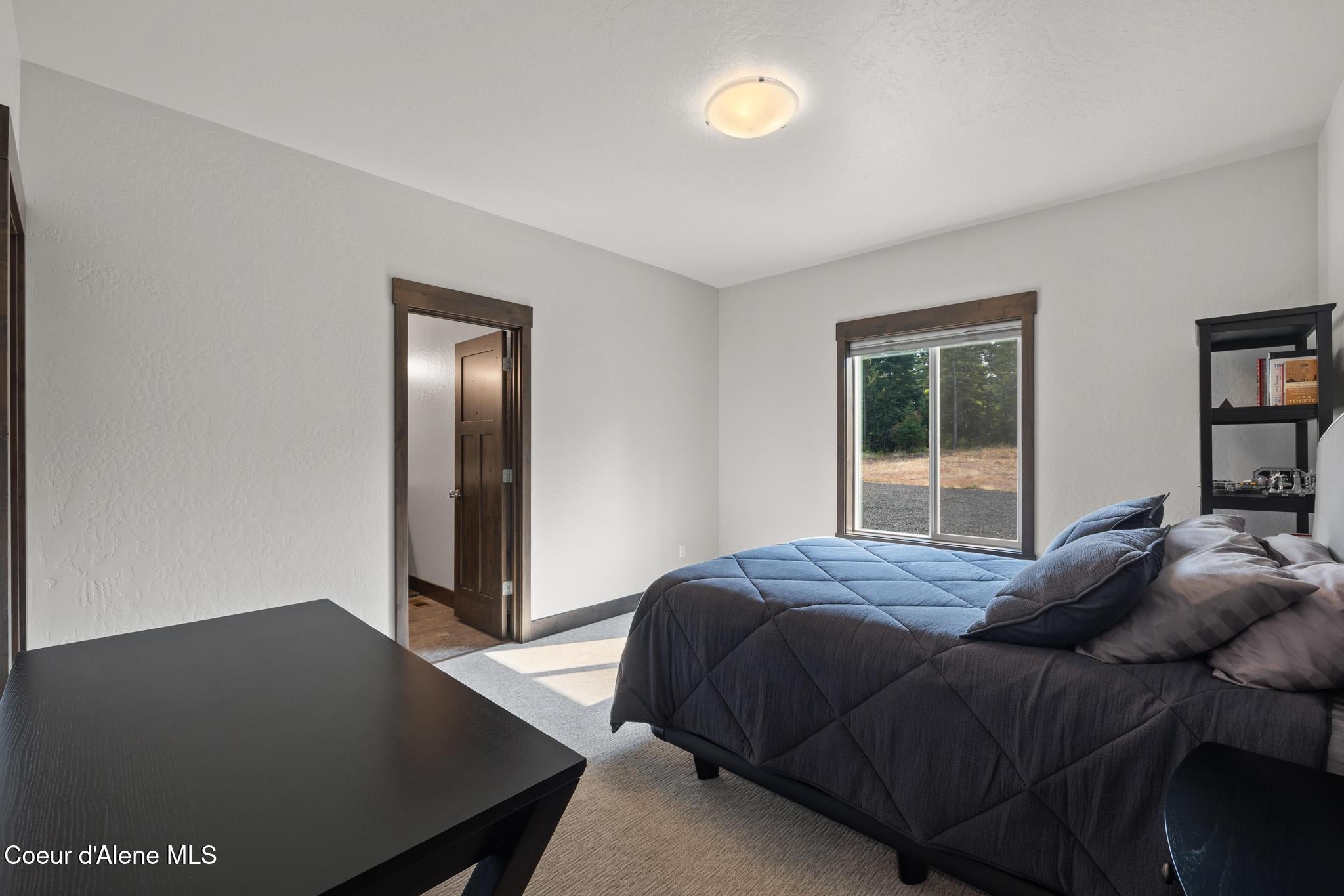 Rathdrum, Idaho, 83858, United States, 5 Bedrooms Bedrooms, ,3 BathroomsBathrooms,Residential,Active,1941134