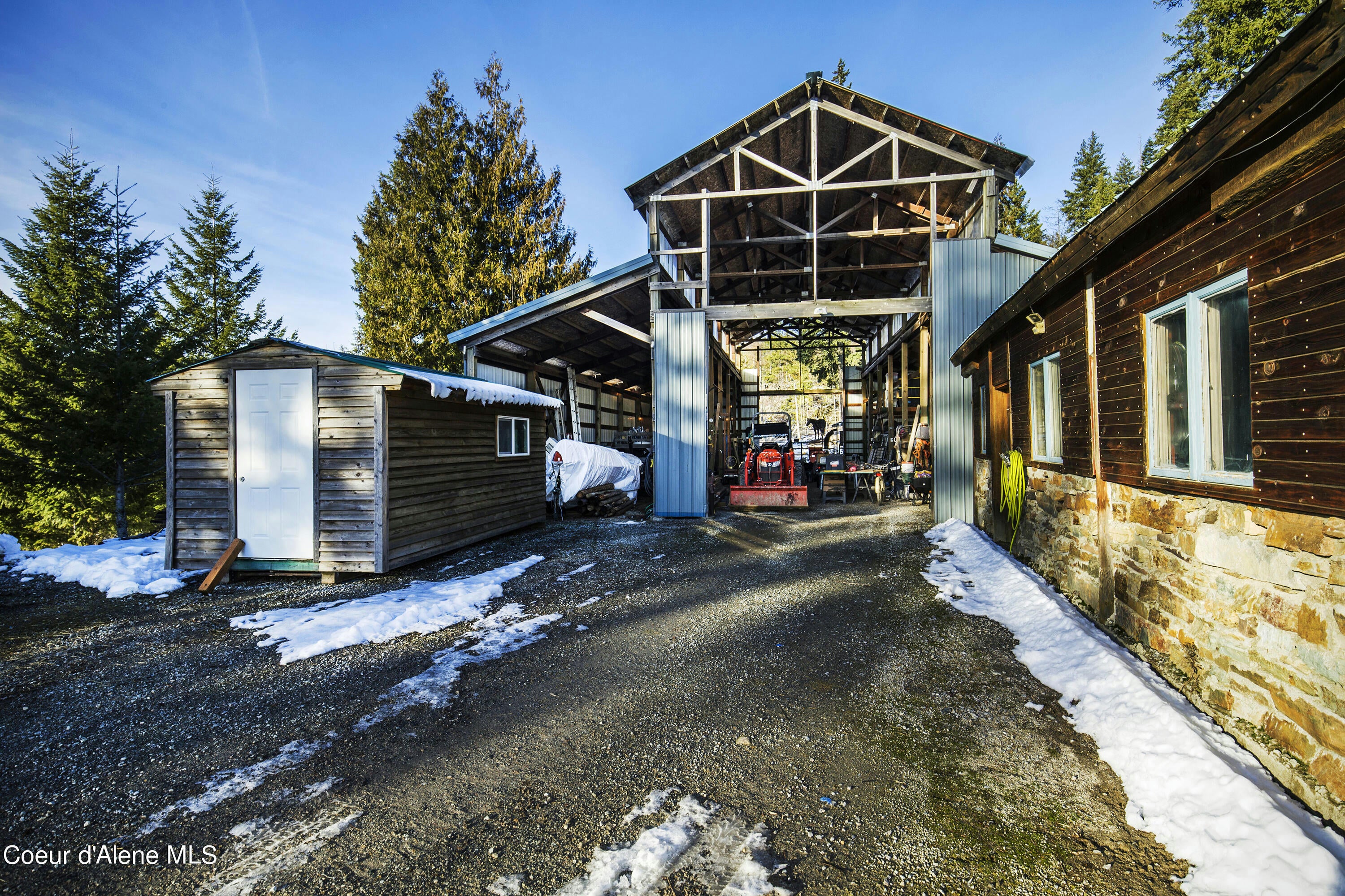 Sandpoint, Idaho, 83864, United States, ,5 BathroomsBathrooms,Residential,Pending,1769677