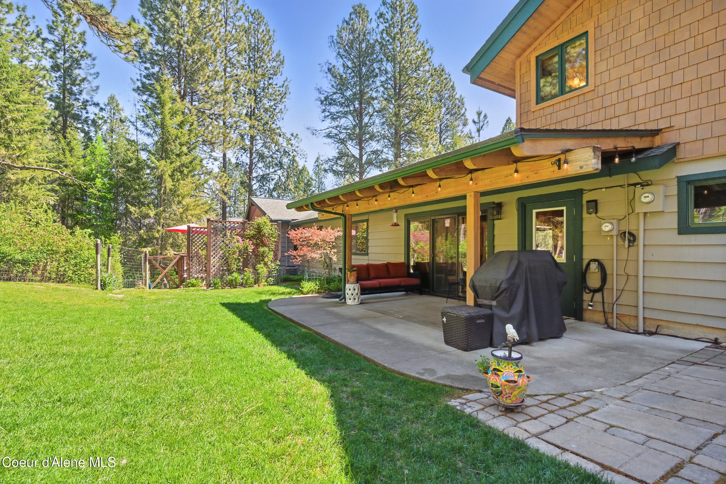 Sandpoint, Idaho, 83864, United States, 4 Bedrooms Bedrooms, ,3 BathroomsBathrooms,Residential,Active,1824574