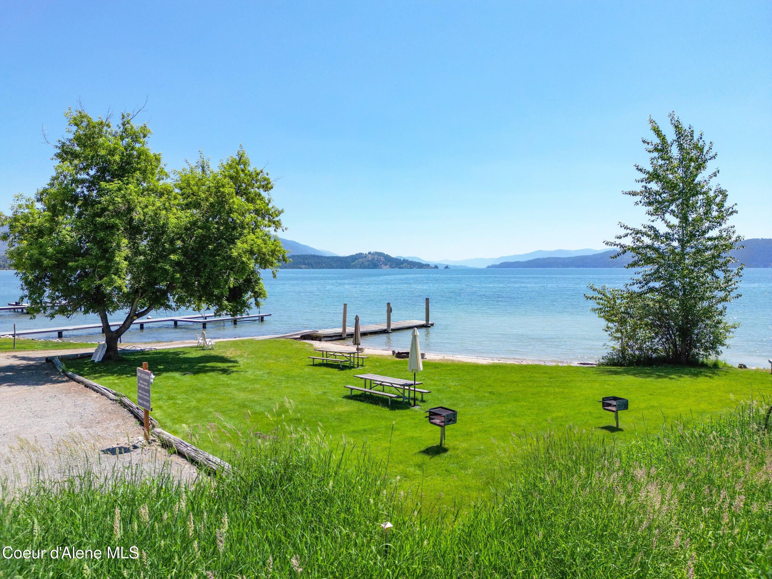 Sandpoint, Idaho, 83864, United States, 4 Bedrooms Bedrooms, ,3 BathroomsBathrooms,Residential,Active,1824574