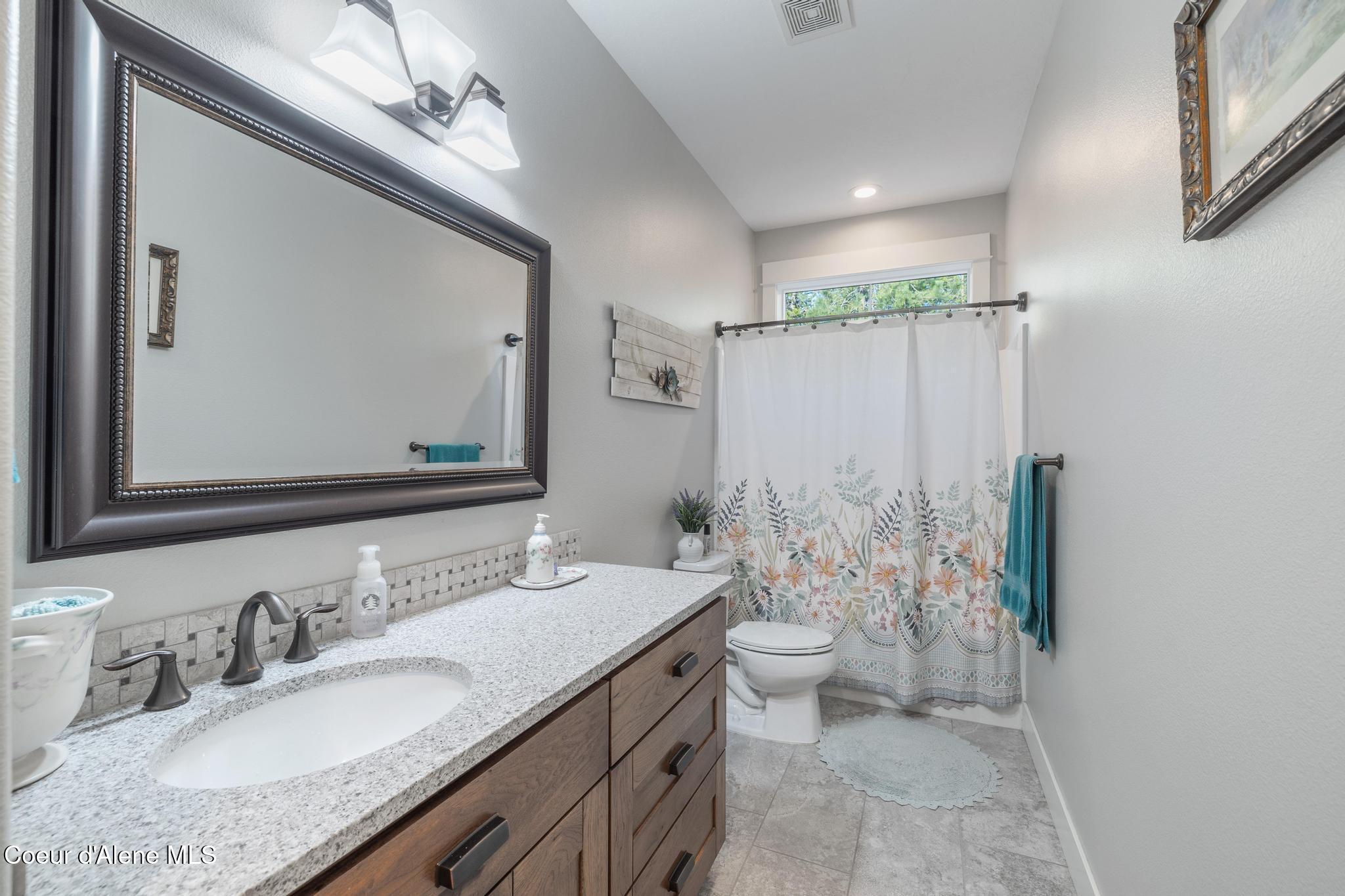 Rathdrum, Idaho, 83858, United States, 3 Bedrooms Bedrooms, ,3 BathroomsBathrooms,Residential,Active,1773526