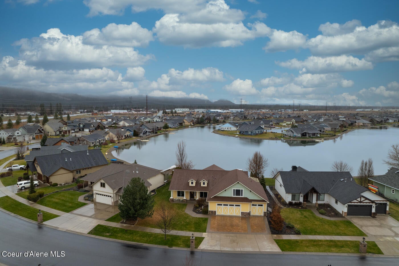 Rathdrum, Idaho, 83858, United States, 5 Bedrooms Bedrooms, ,3 BathroomsBathrooms,Residential,Active,2007246