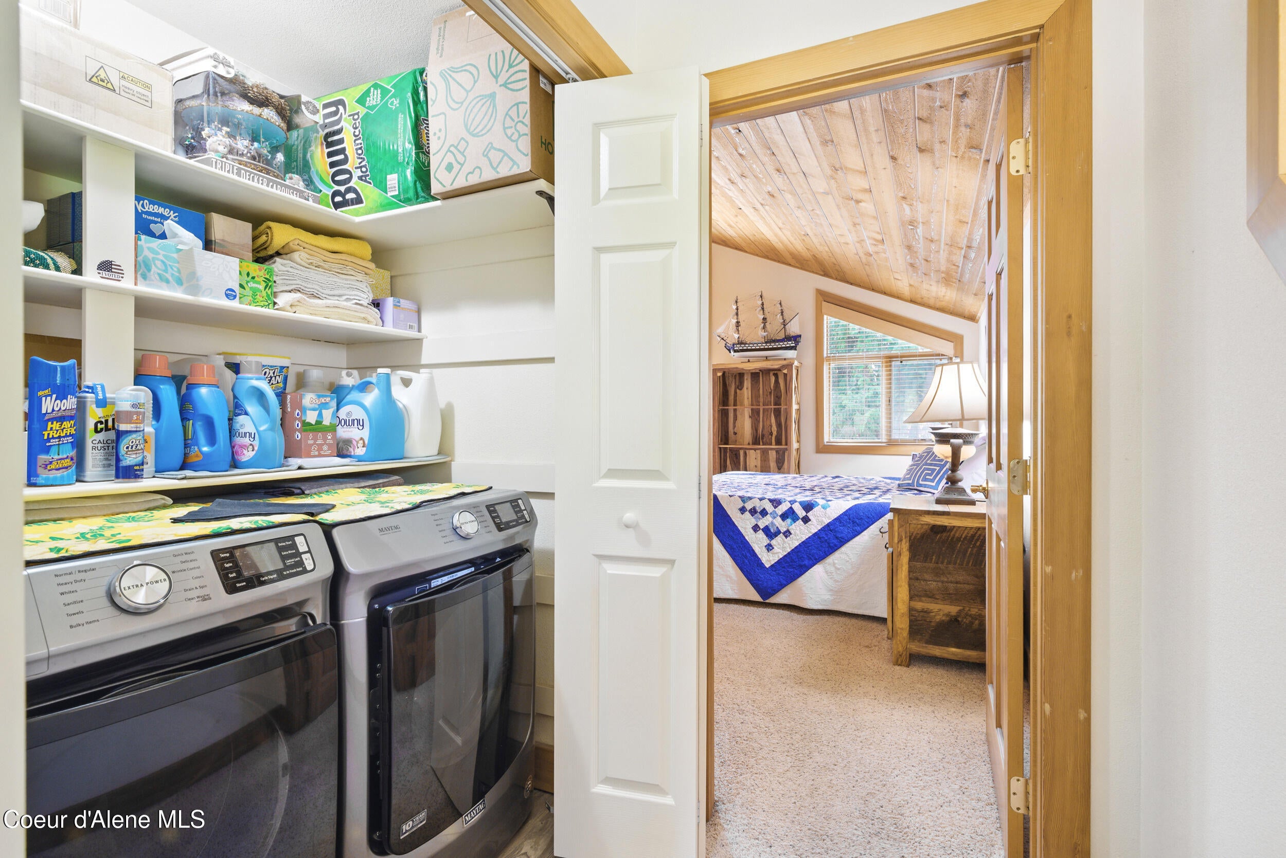 Sandpoint, Idaho, 83864, United States, 4 Bedrooms Bedrooms, ,3 BathroomsBathrooms,Residential,Active,1824574