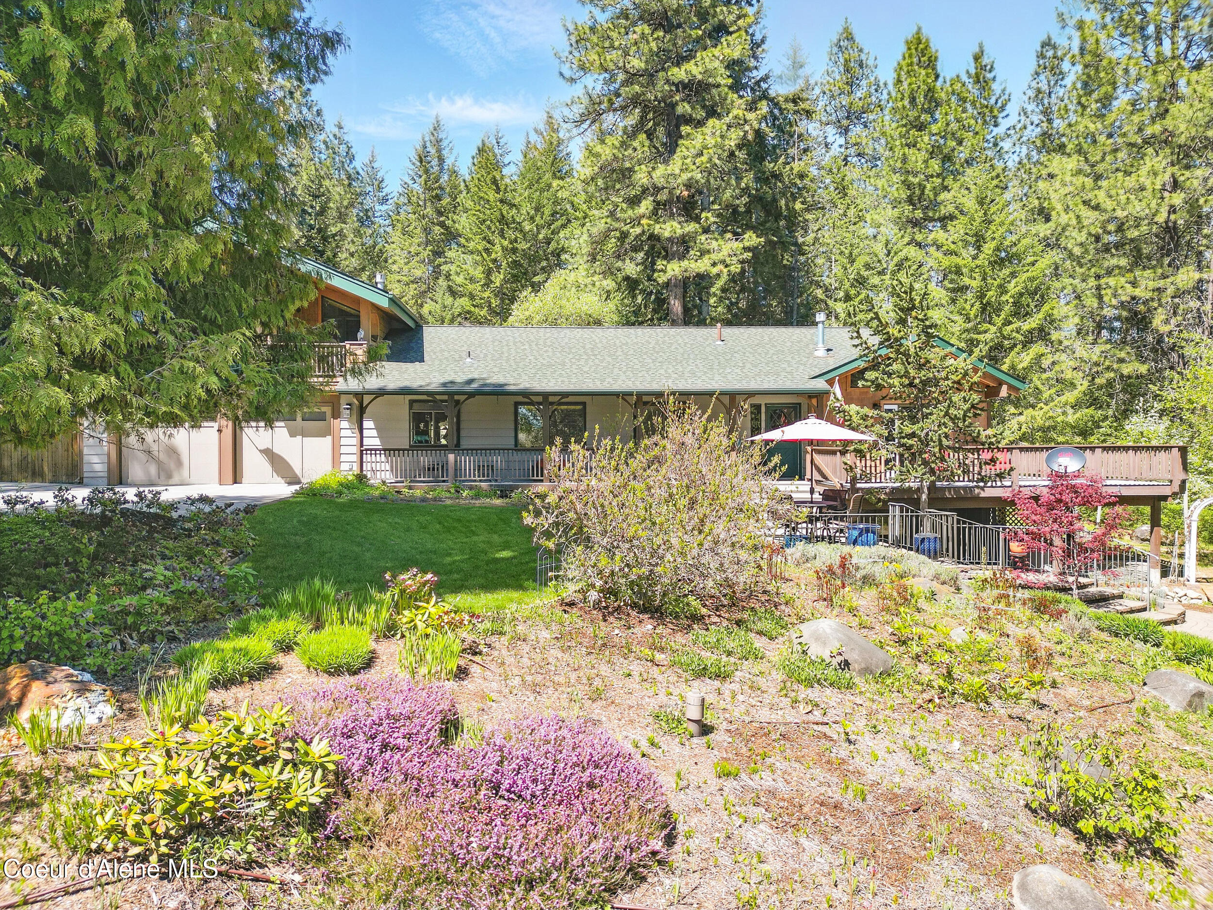 Sandpoint, Idaho, 83864, United States, 4 Bedrooms Bedrooms, ,3 BathroomsBathrooms,Residential,Active,1824574