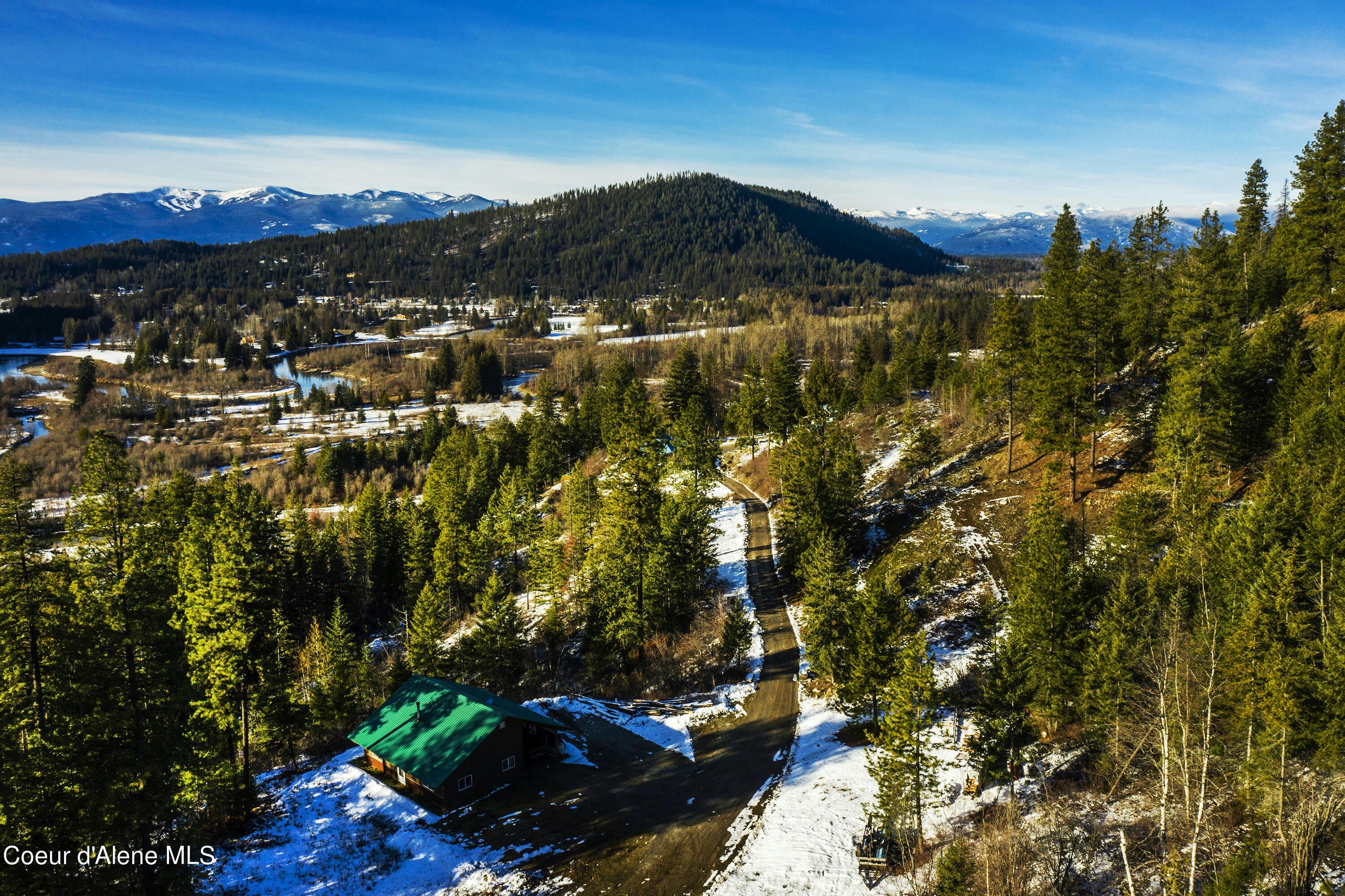 Sandpoint, Idaho, 83864, United States, ,5 BathroomsBathrooms,Residential,Pending,1769677