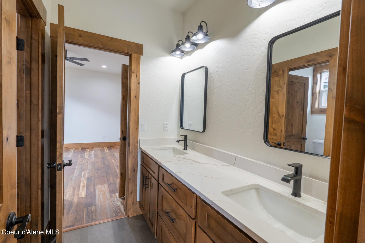 Sandpoint, Idaho, 83864, United States, 3 Bedrooms Bedrooms, ,3 BathroomsBathrooms,Residential,Active,1945083