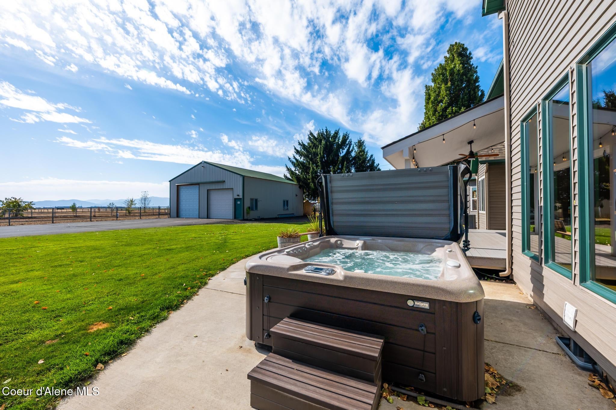 Rathdrum, Idaho, 83858, United States, 4 Bedrooms Bedrooms, ,4 BathroomsBathrooms,Residential,Active,1963415