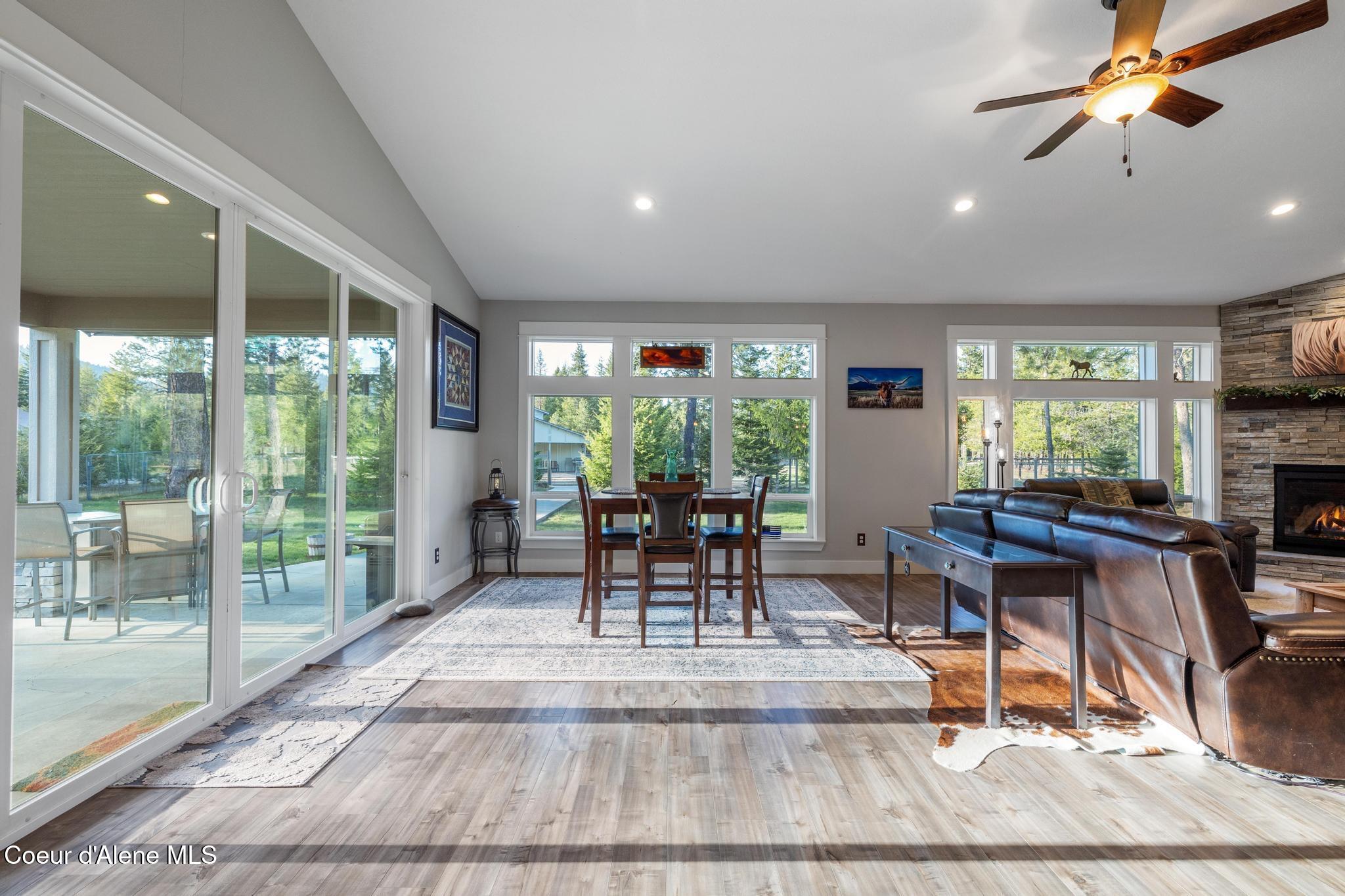 Rathdrum, Idaho, 83858, United States, 3 Bedrooms Bedrooms, ,3 BathroomsBathrooms,Residential,Active,2006953