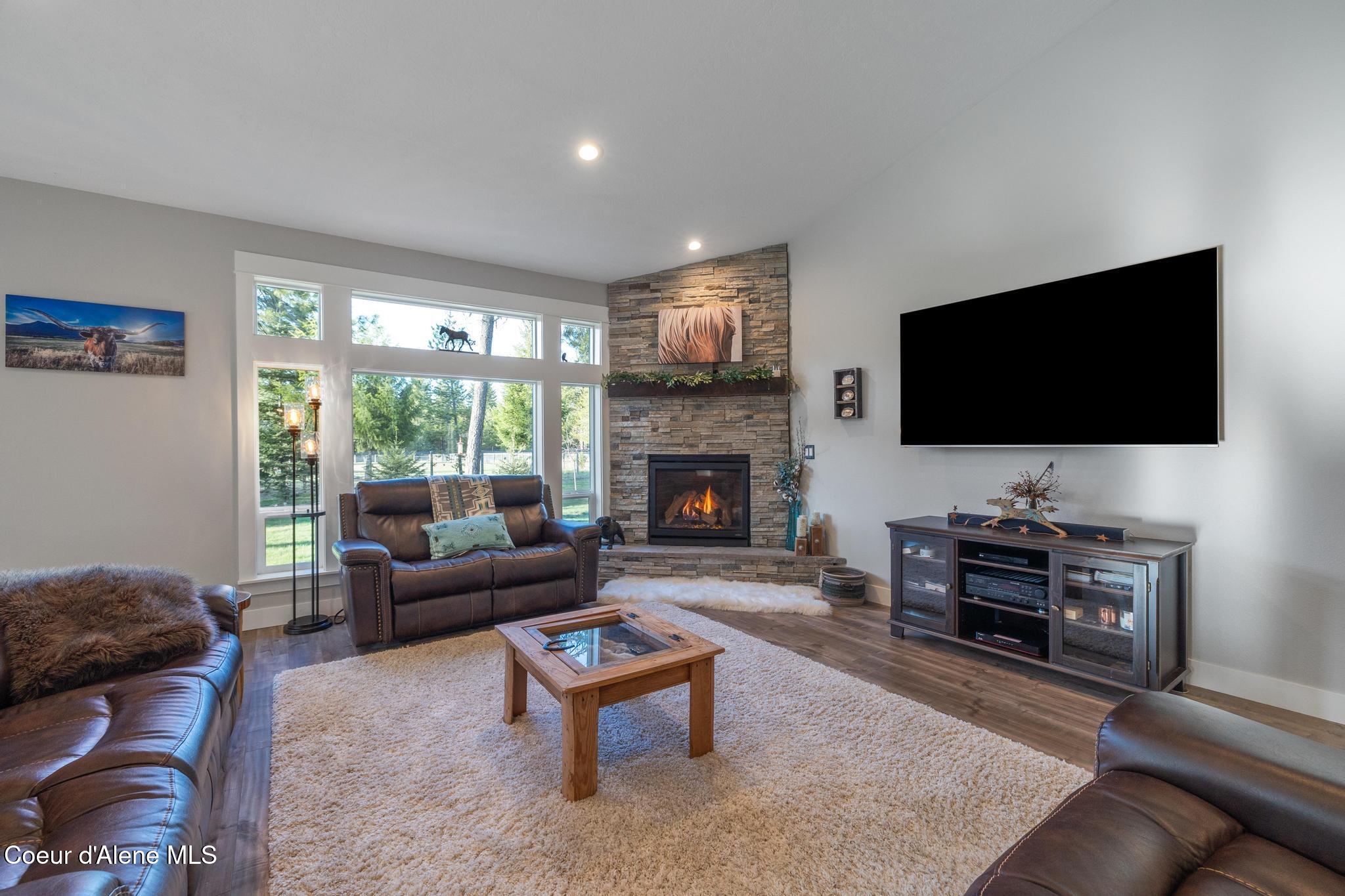 Rathdrum, Idaho, 83858, United States, 3 Bedrooms Bedrooms, ,3 BathroomsBathrooms,Residential,Active,1773526