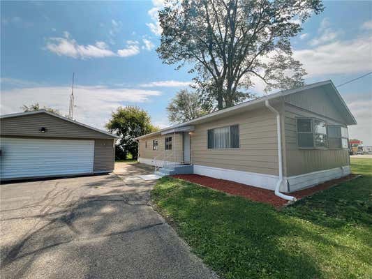 1013 W ORANGE ST, HOOPESTON, IL 60942 - Image 1