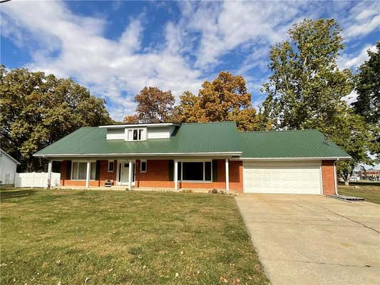 1408 HICKORY HILL DR, EFFINGHAM, IL 62401 - Image 1