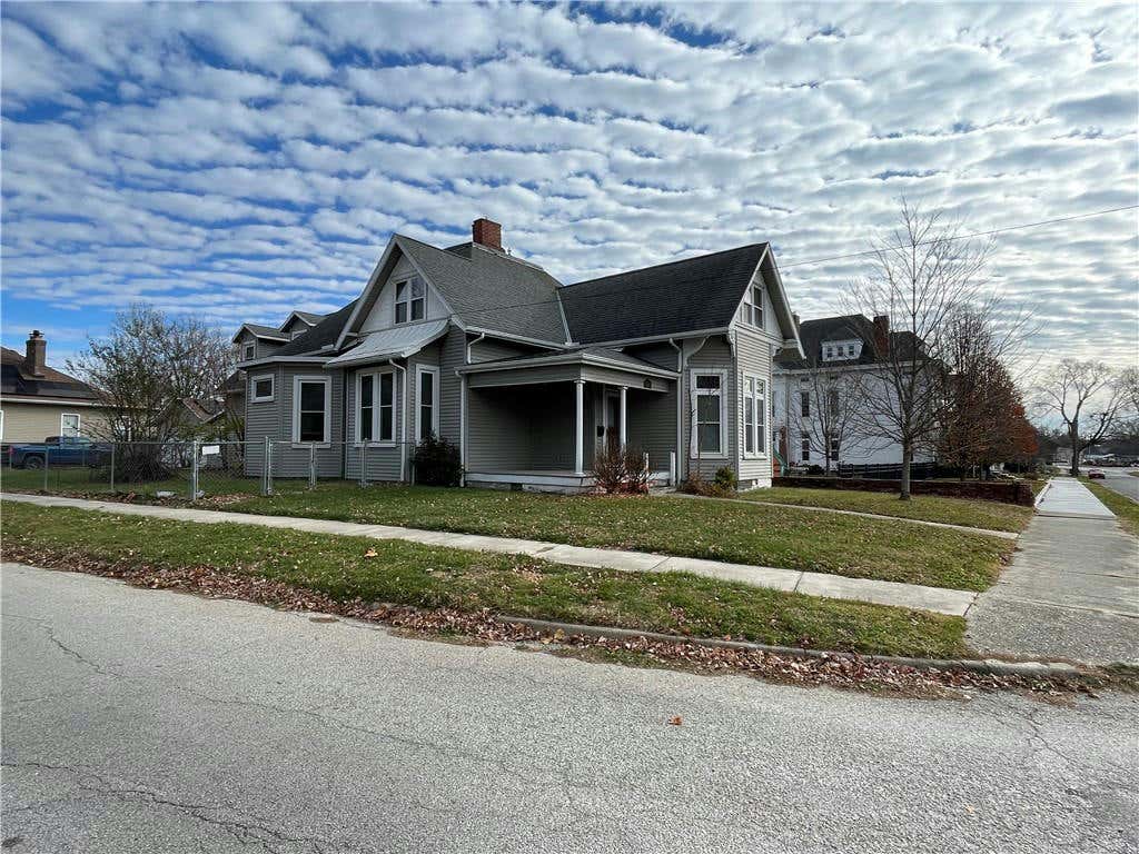 438 PRAIRIE ST, PARIS, IL 61944, photo 1 of 23