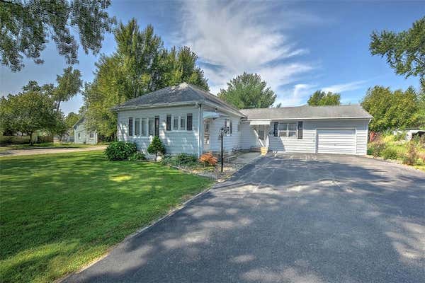 330 S EAST ST, MOWEAQUA, IL 62550 - Image 1