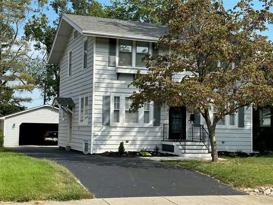 324 N OAKCREST AVE, DECATUR, IL 62522 - Image 1