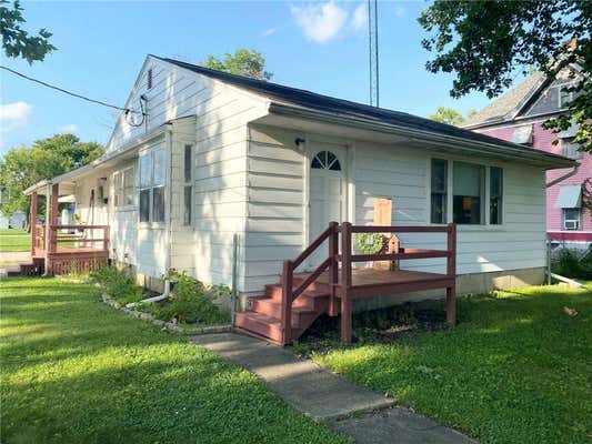 208 E 5TH ST, PANA, IL 62557 - Image 1