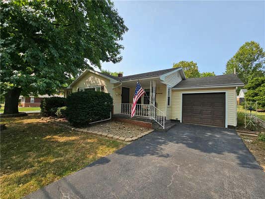 919 W JACKSON AVE, VANDALIA, IL 62471 - Image 1